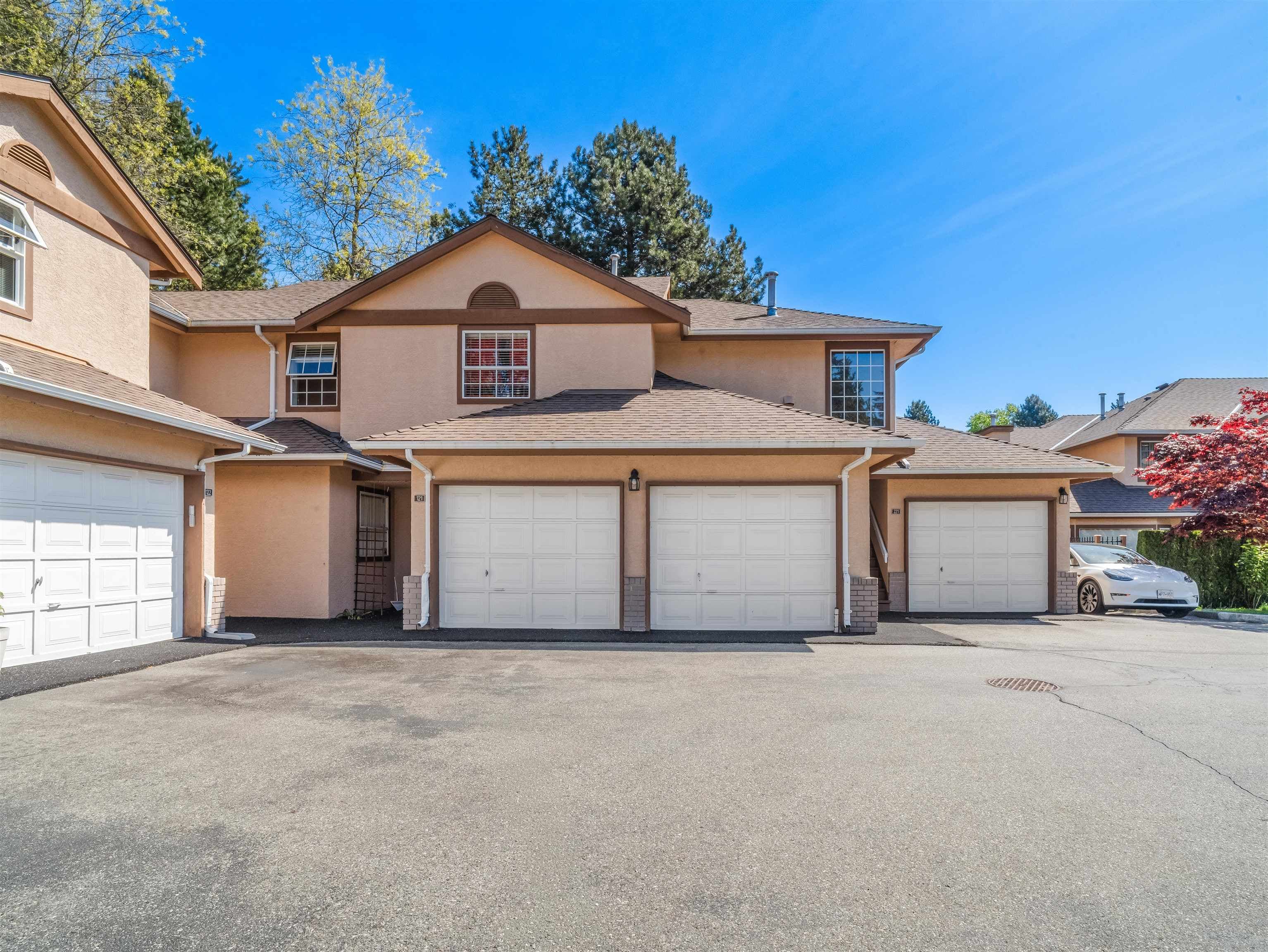 221 - 14861 98 Avenue, Surrey