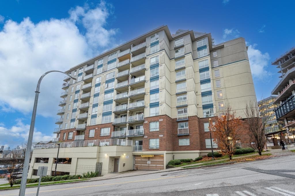 405 - 200 Keary Street, New Westminster