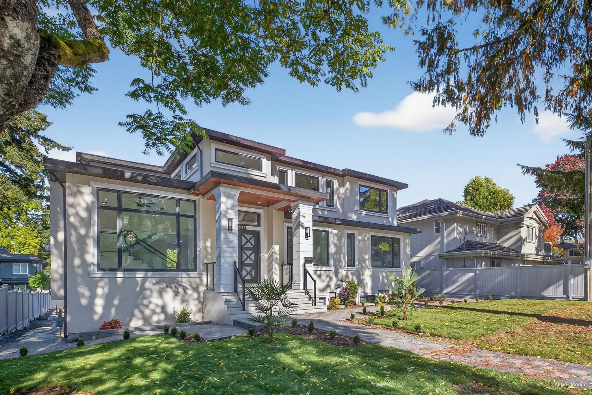 12893 107 Avenue, Surrey