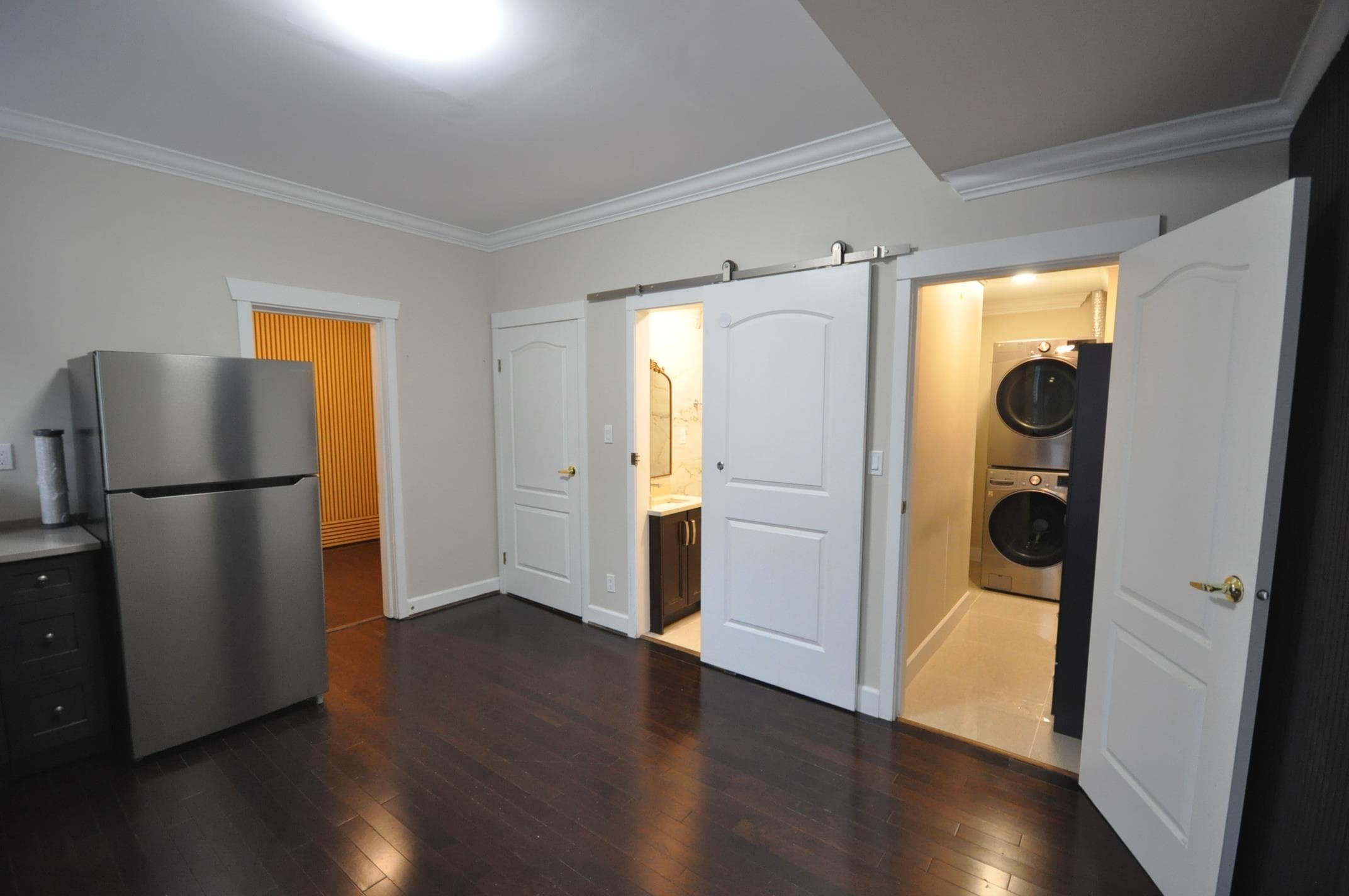 1628 SW Marine Drive, Vancouver, V6P 6A9 — photo 2