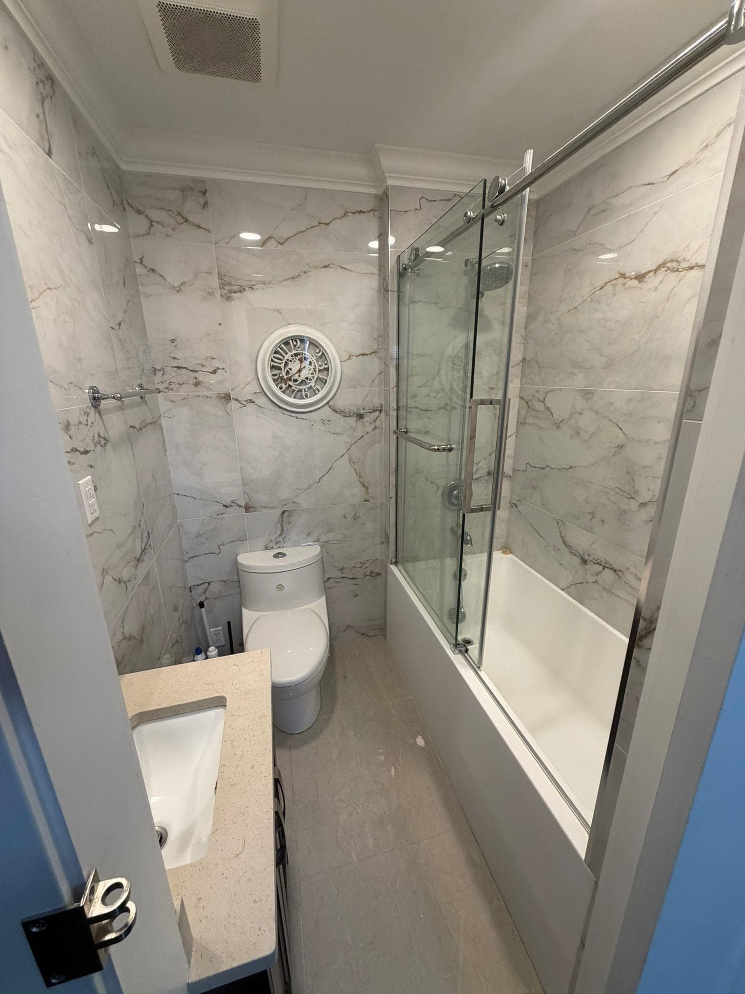 1628 SW Marine Drive, Vancouver, V6P 6A9 — photo 3