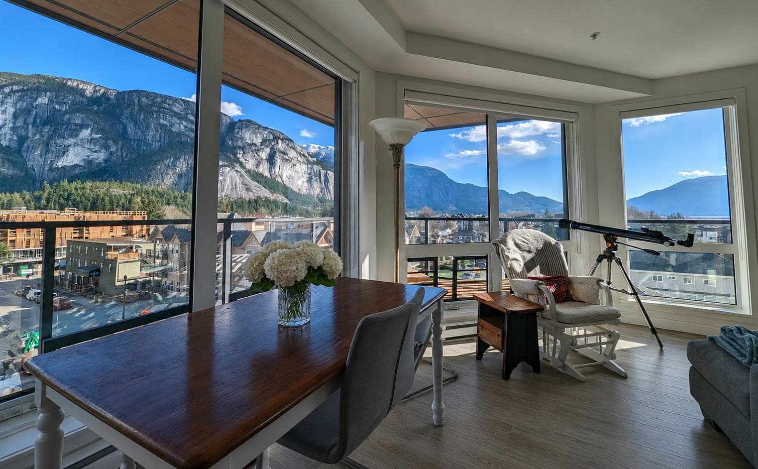 602 - 38013 Third Avenue, Squamish