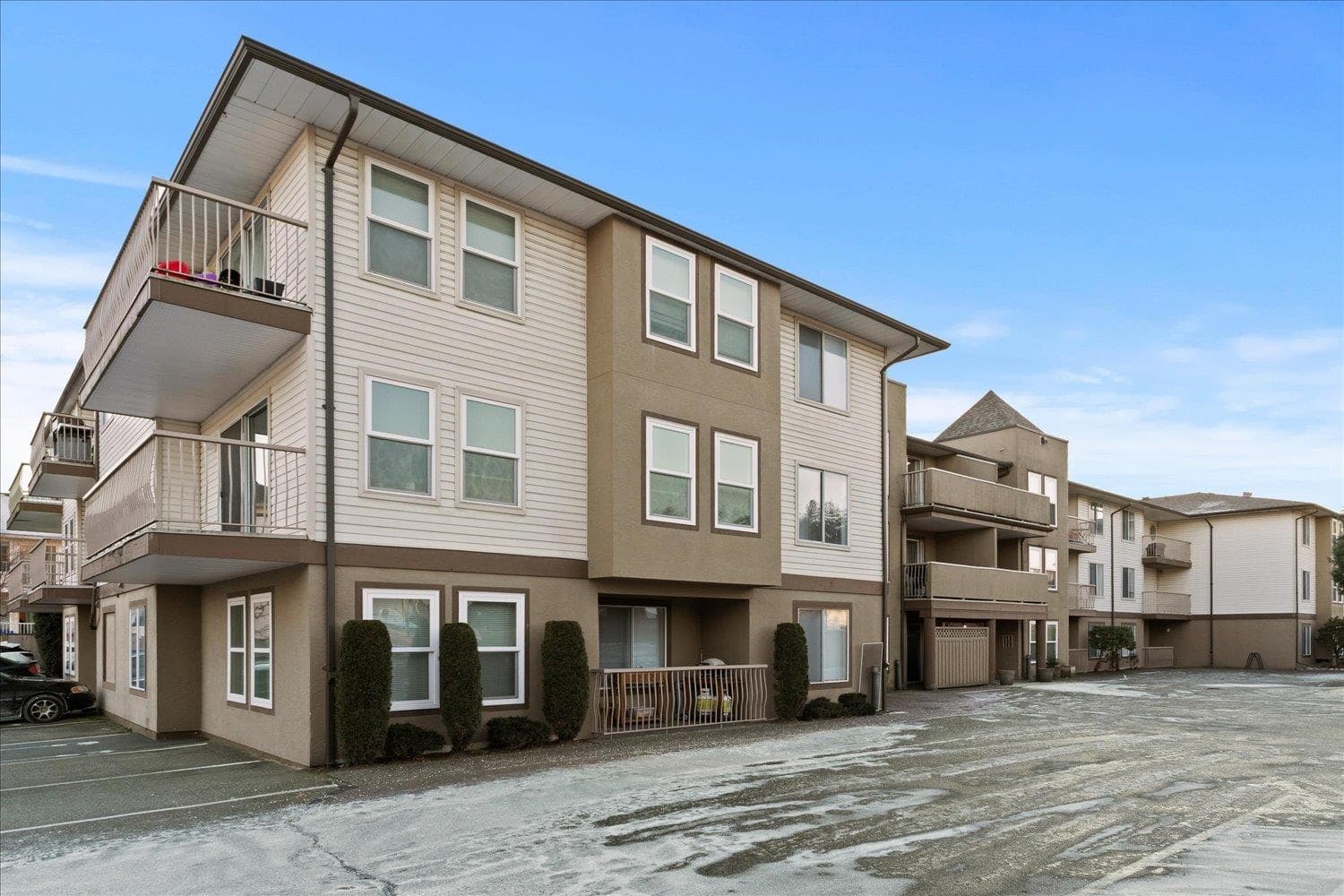 208 - 45702 Watson Road, Chilliwack