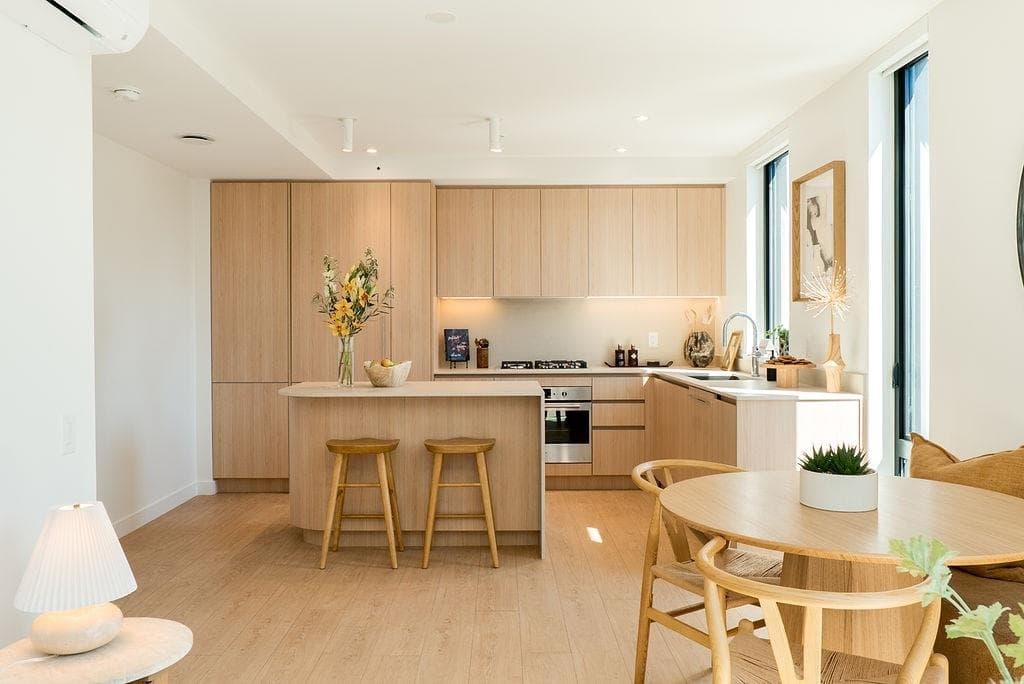 222 - 2820 Nanaimo Street, Vancouver