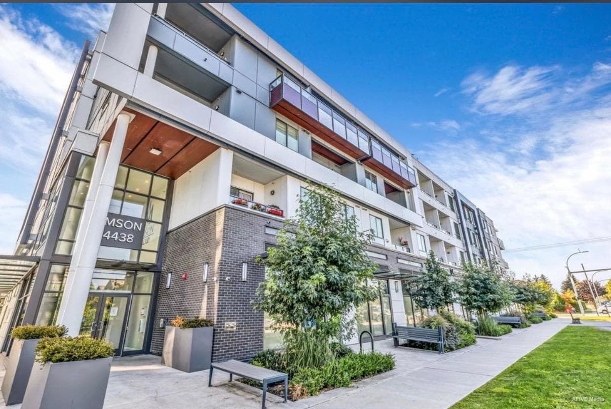 209 - 14438 72 Avenue, Surrey