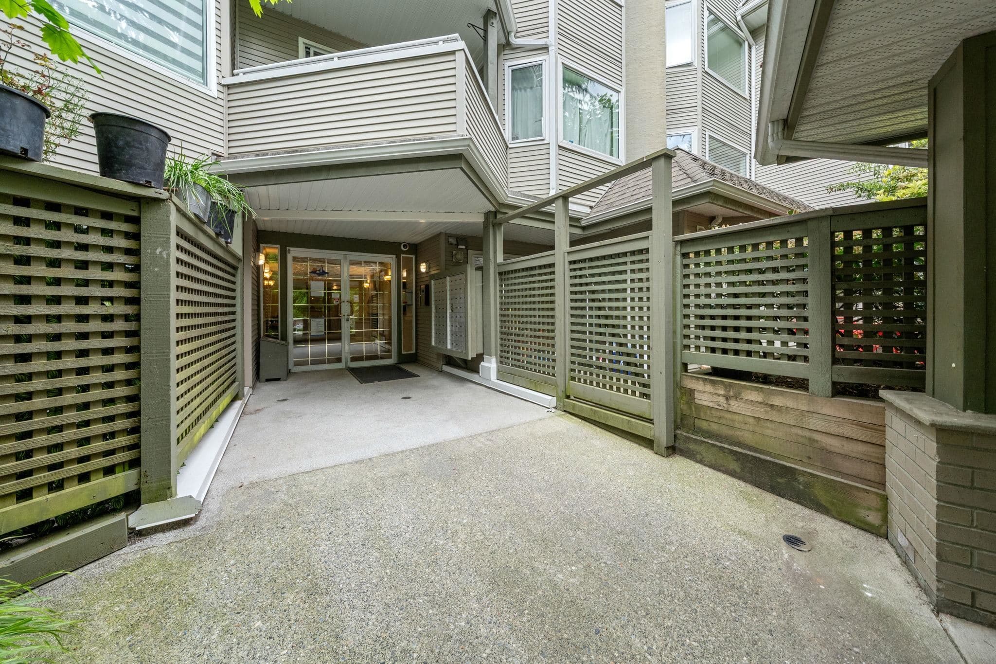 409 - 3738 Norfolk Street, Burnaby, V5G 4V4 — photo 3