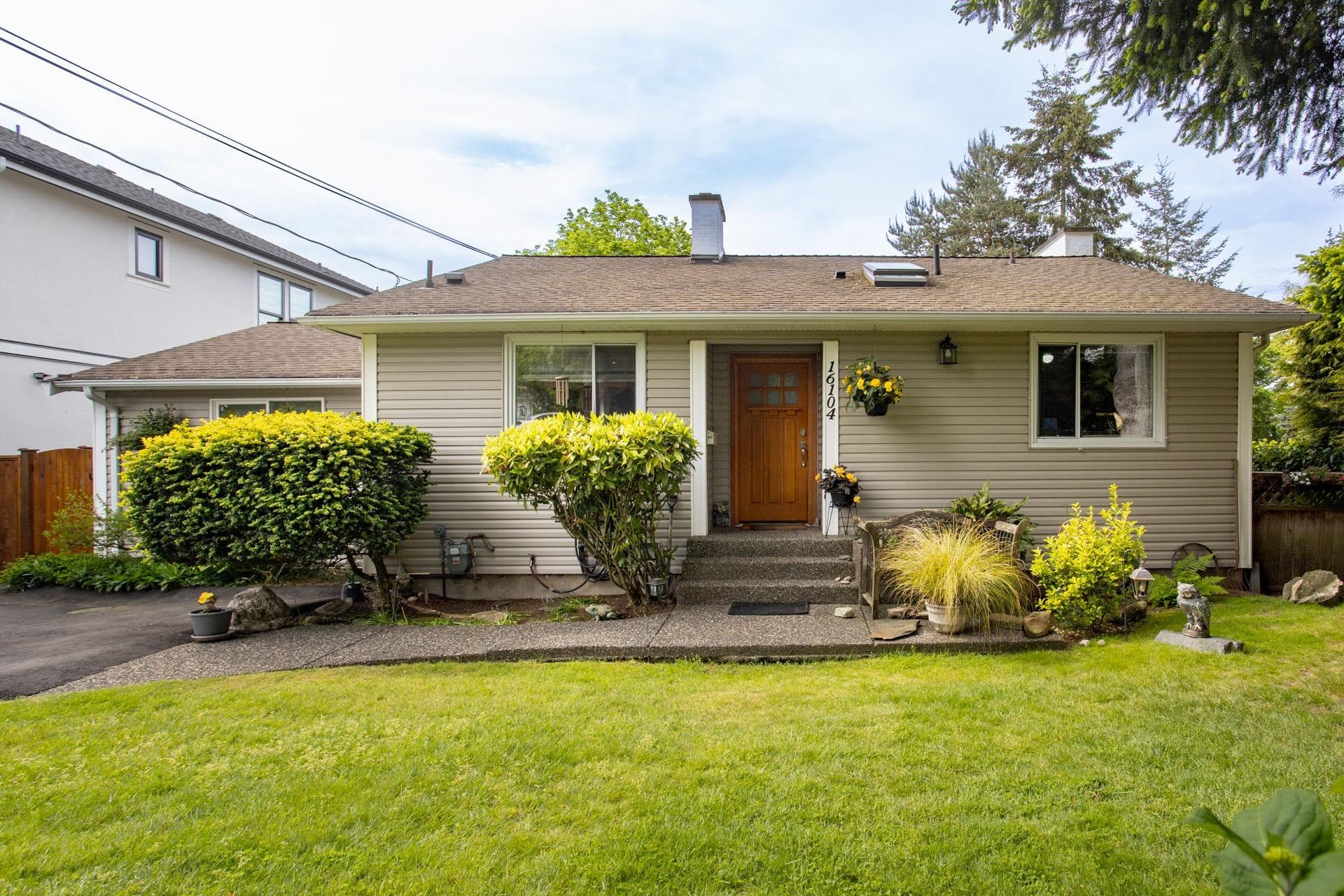 16104 9 Avenue, Surrey