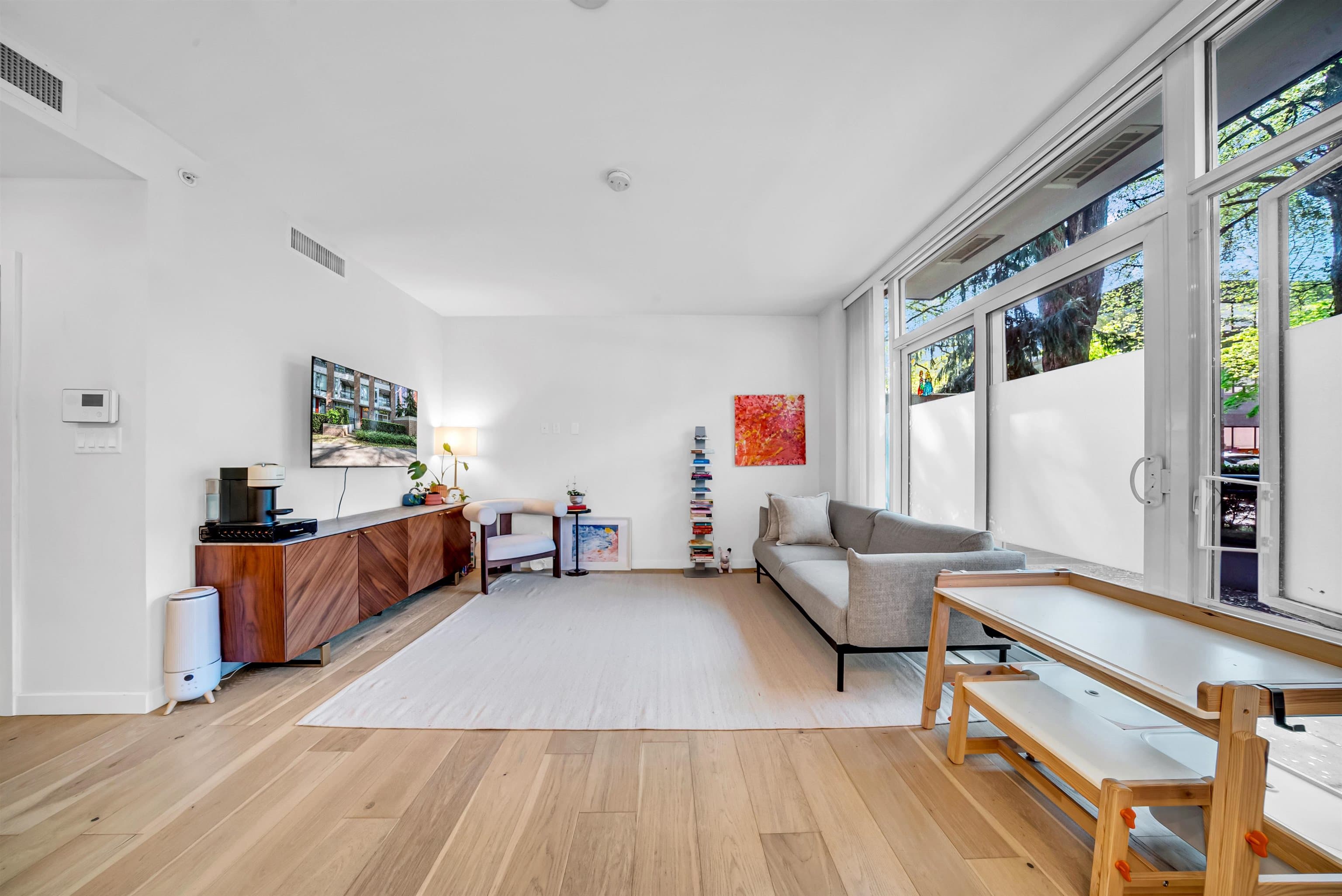 2021 W 10th Avenue, Vancouver