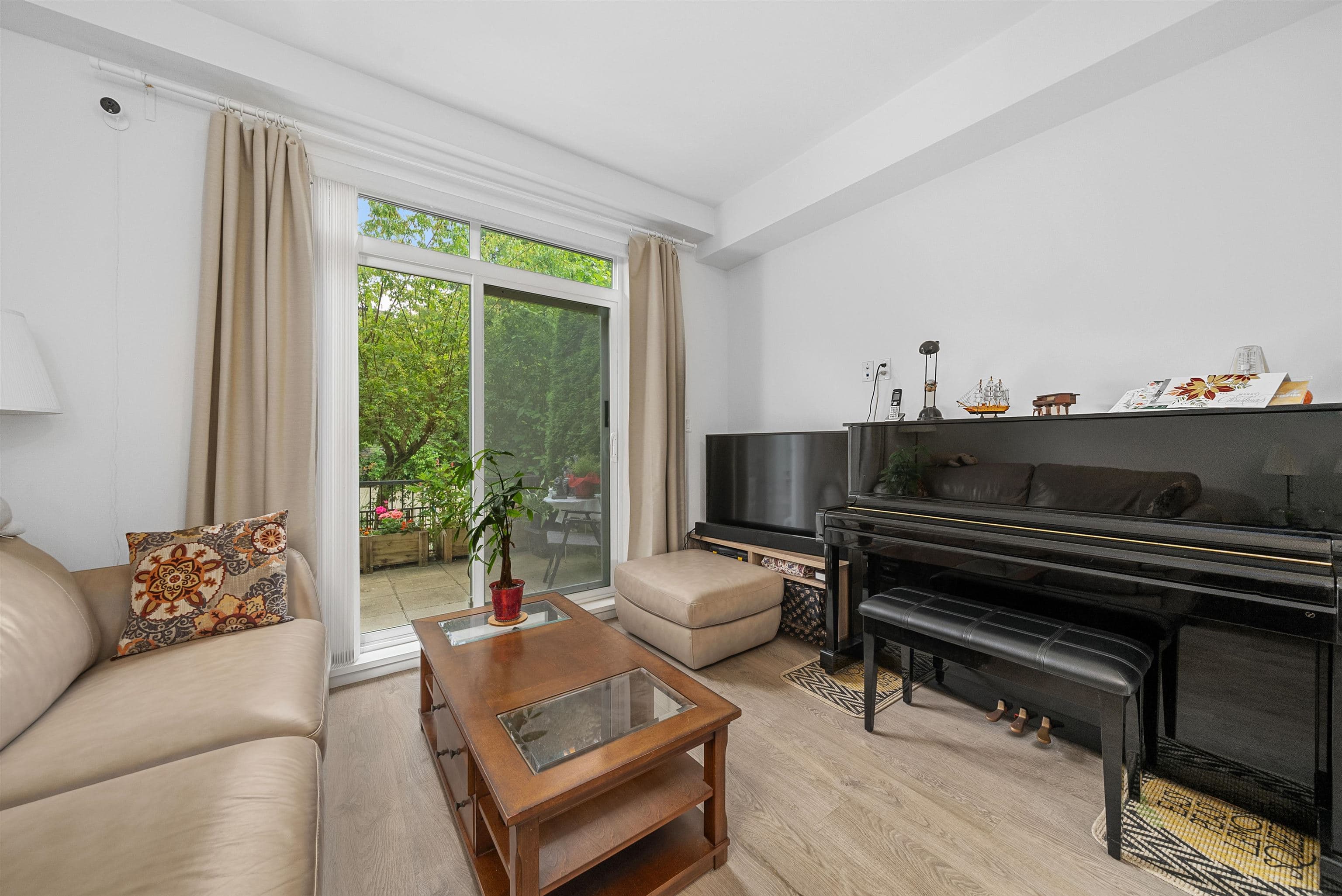 119 - 7250 18th Avenue, Burnaby, V3N 1H3 — photo 3