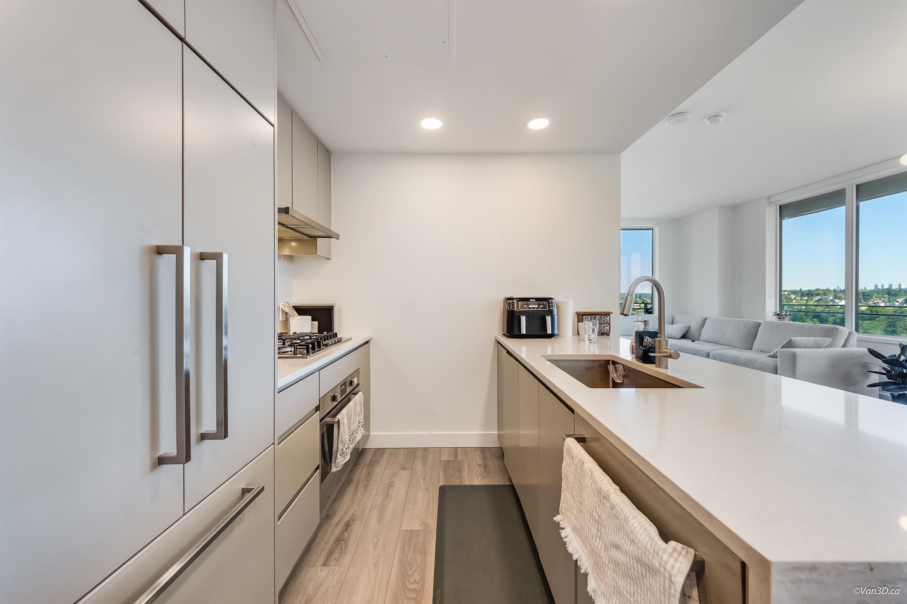 1304 - 4433 Alaska Street, Burnaby, V5C 5T3 — photo 3