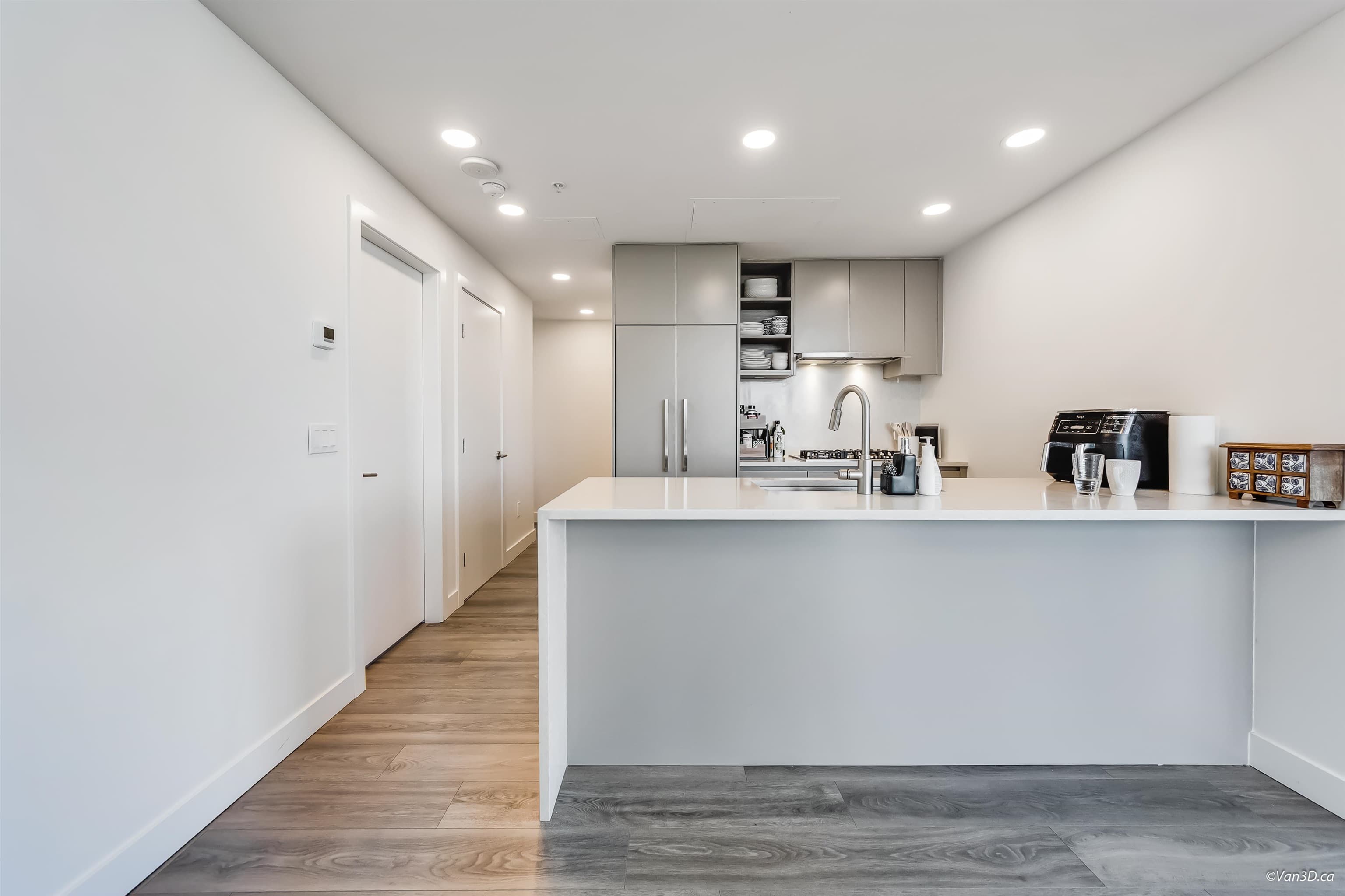 1304 - 4433 Alaska Street, Burnaby, V5C 5T3 — photo 4