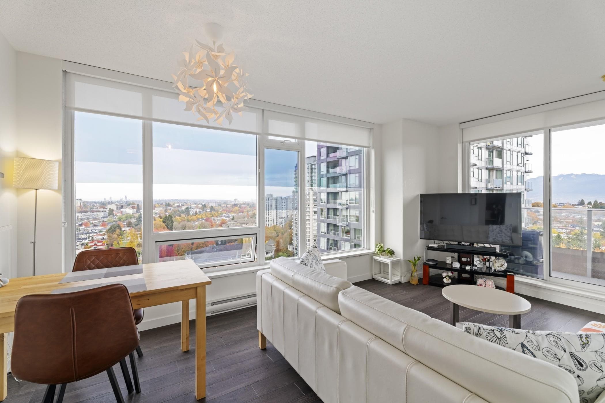 1602 - 5515 Boundary Road, Vancouver