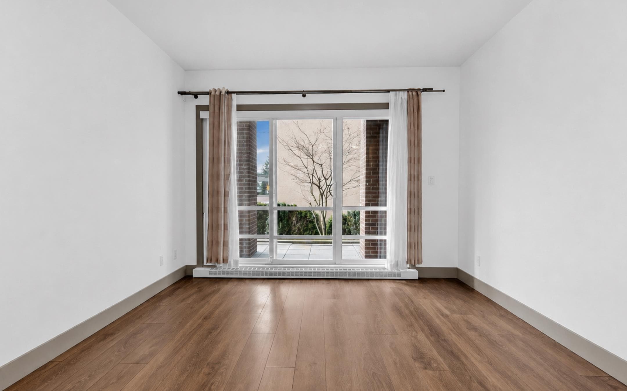 103 - 6875 Dunblane Avenue, Burnaby, V5J 0G6 — photo 3