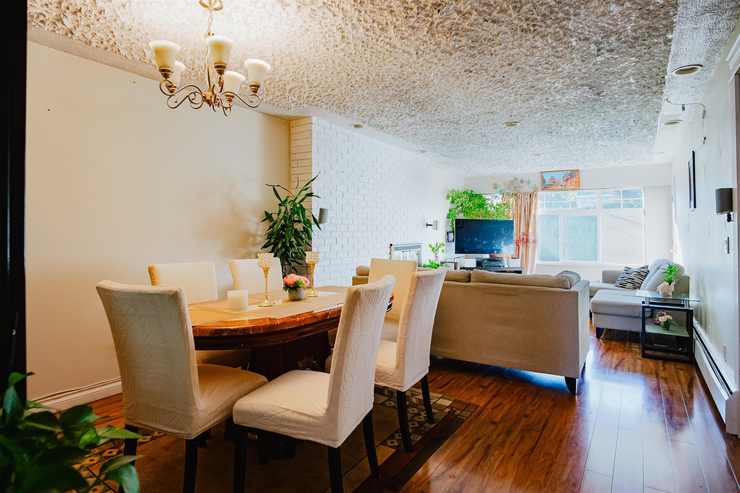 7270 16th Avenue, Burnaby, V3N 1N5 — photo 5