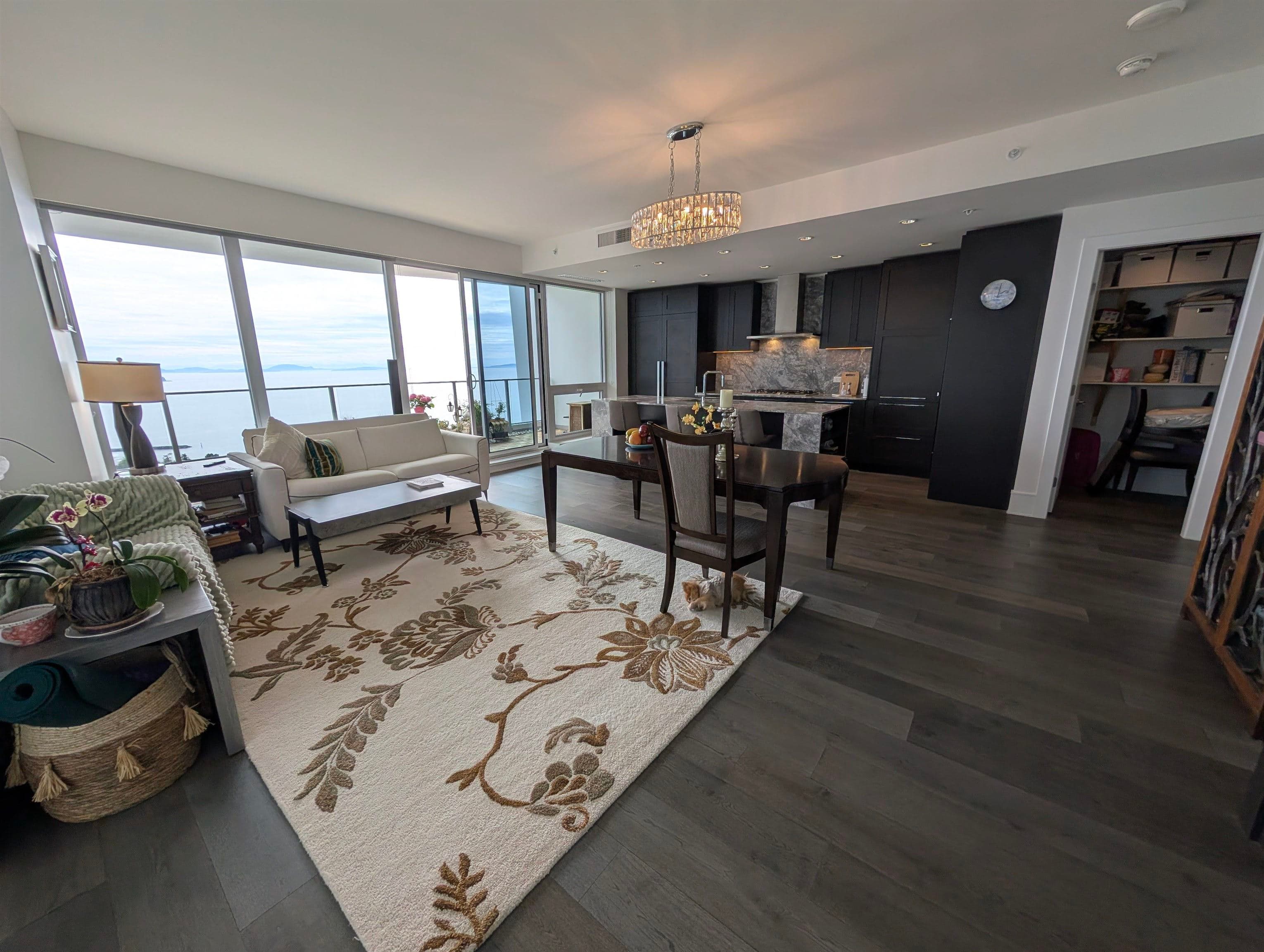 19FL - 1500 Martin Street, White Rock, V4B 0C2 — photo 5