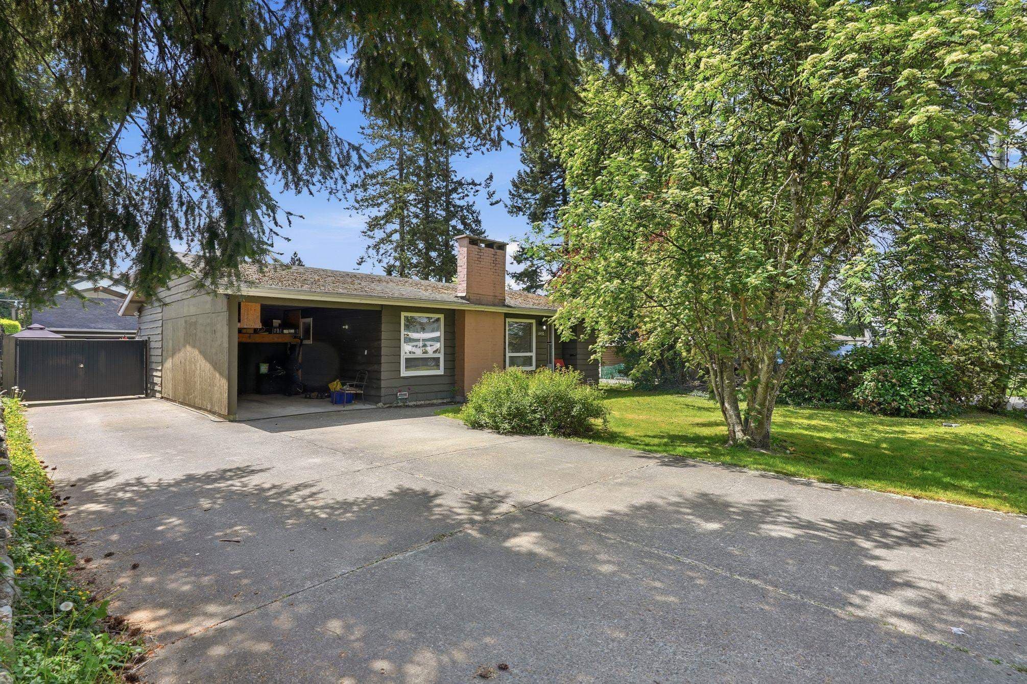 11470 95 Avenue, Delta