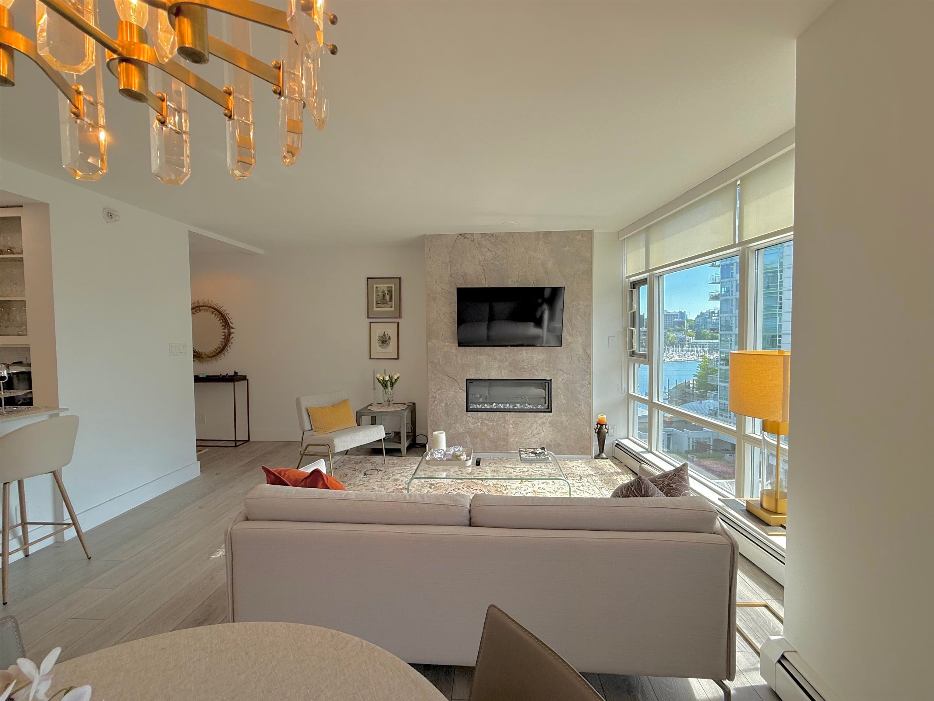 1008 - 198 Aquarius Mews, Vancouver, V6Z 2Y4 — photo 4