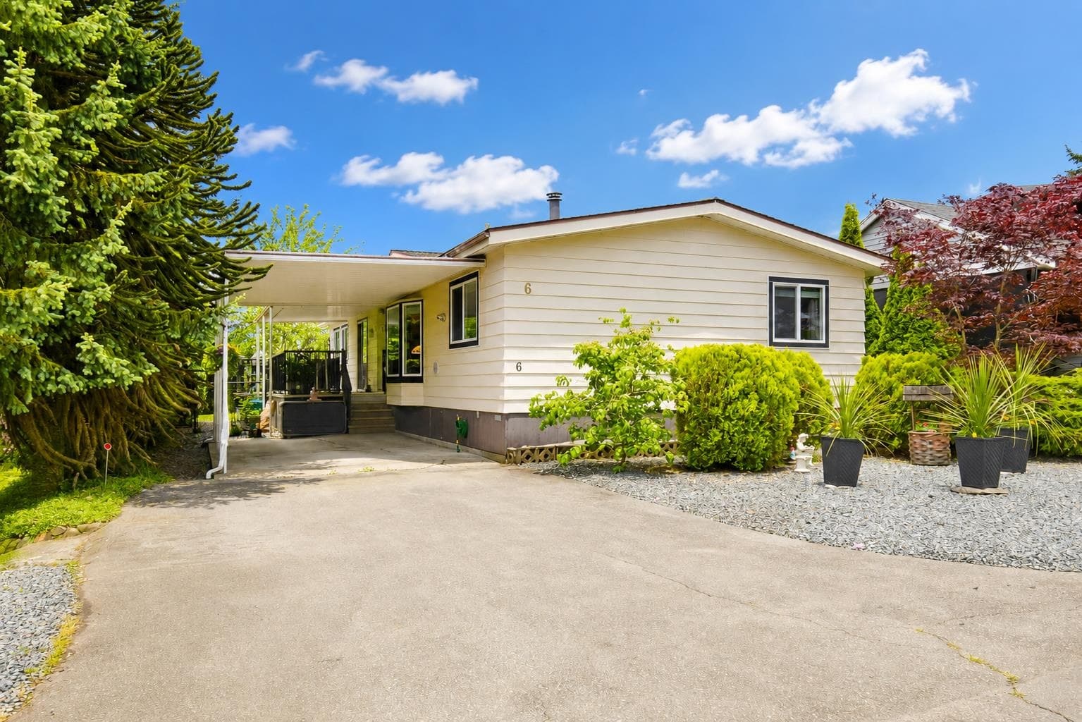 6 - 27111 0 Avenue, Langley