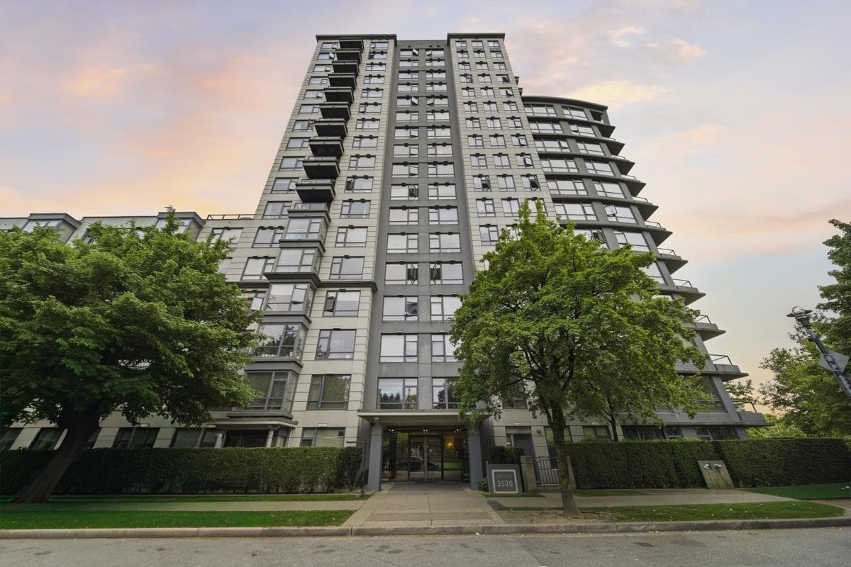 803 - 3520 Crowley Drive, Vancouver