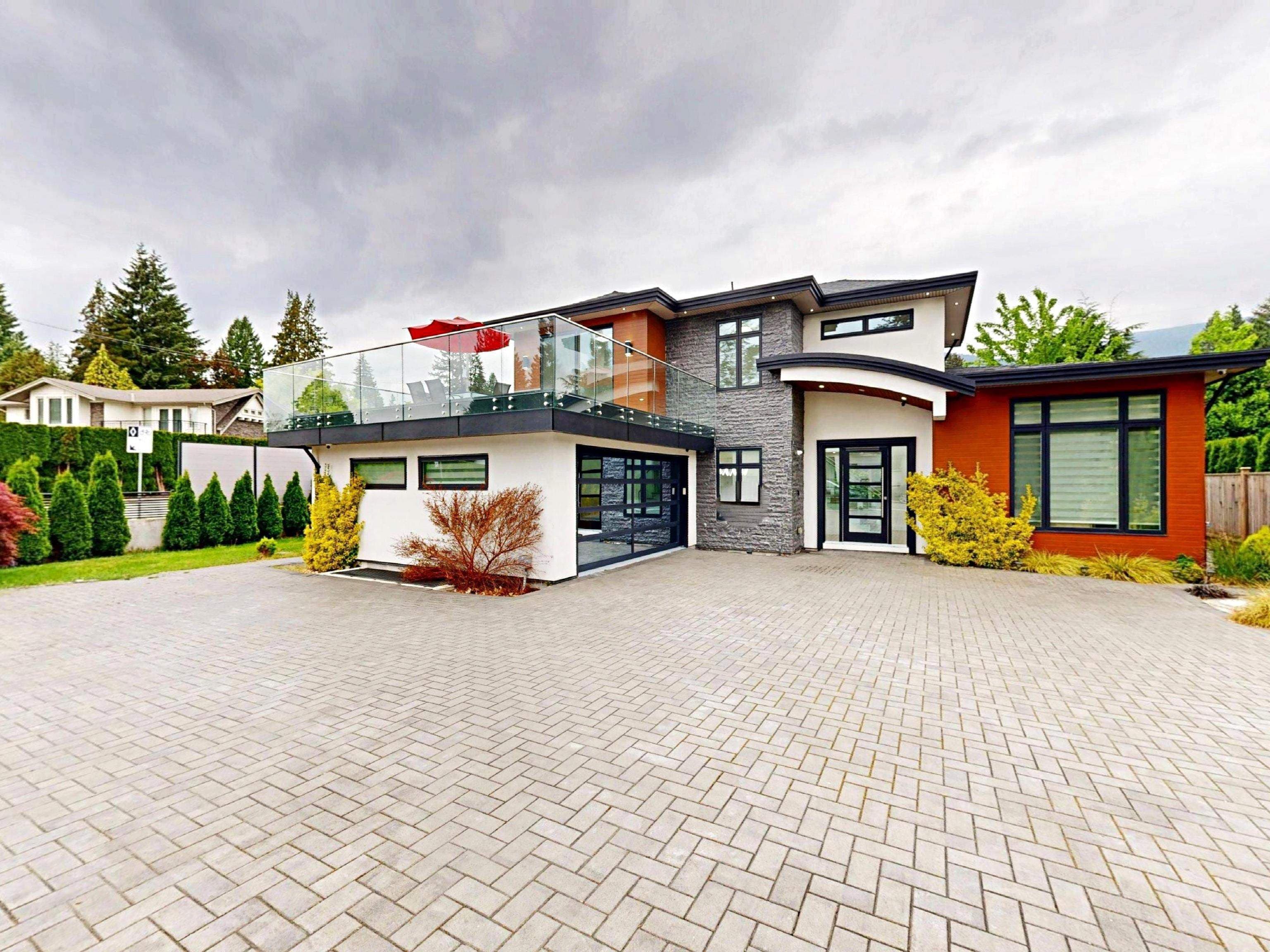 3560 Highland Boulevard, North Vancouver, V7R 2Y6 — photo 1