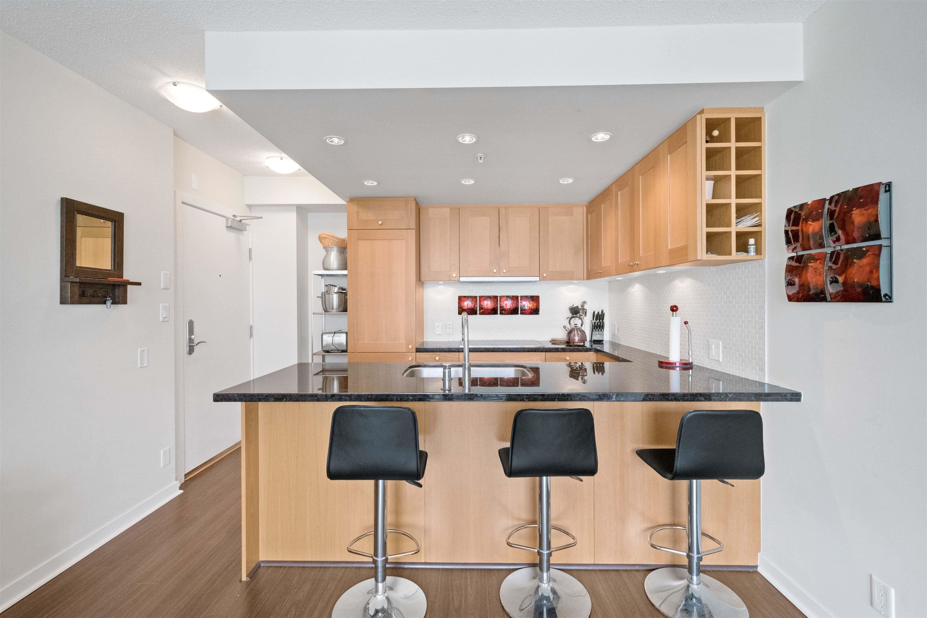 2001 - 821 Cambie Street, Vancouver