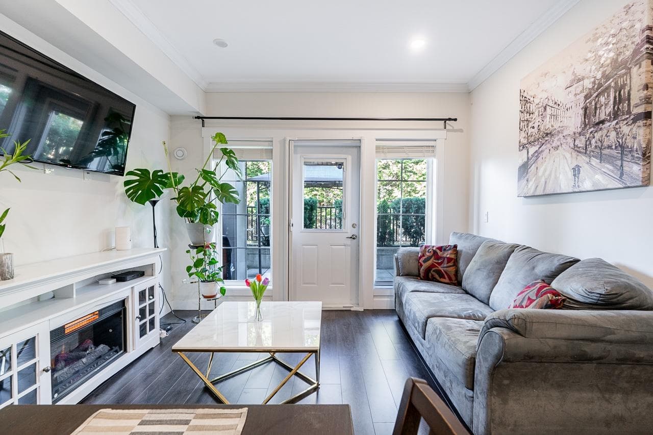 7 - 7247 140 Street, Surrey
