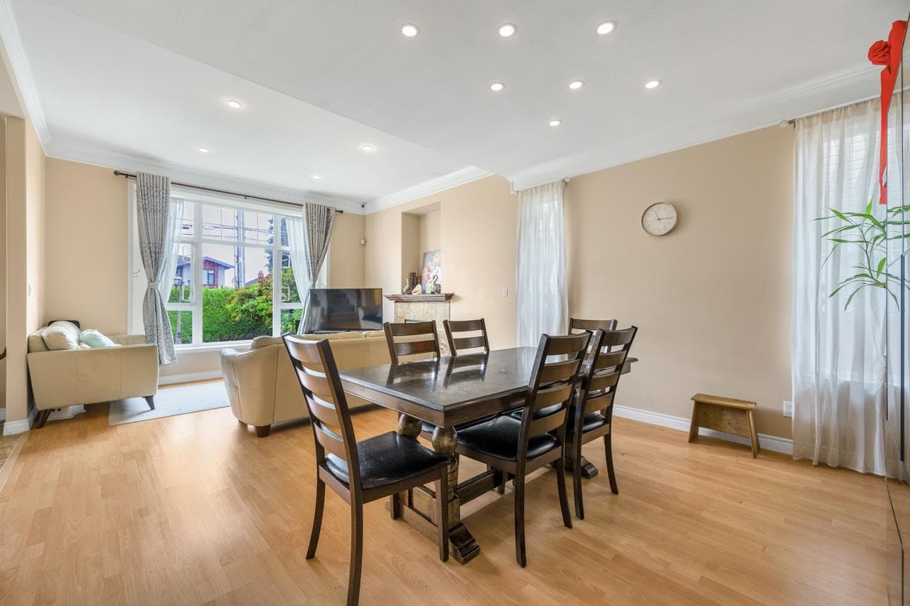 7119 10th Avenue, Burnaby, V3N 2R5 — photo 4