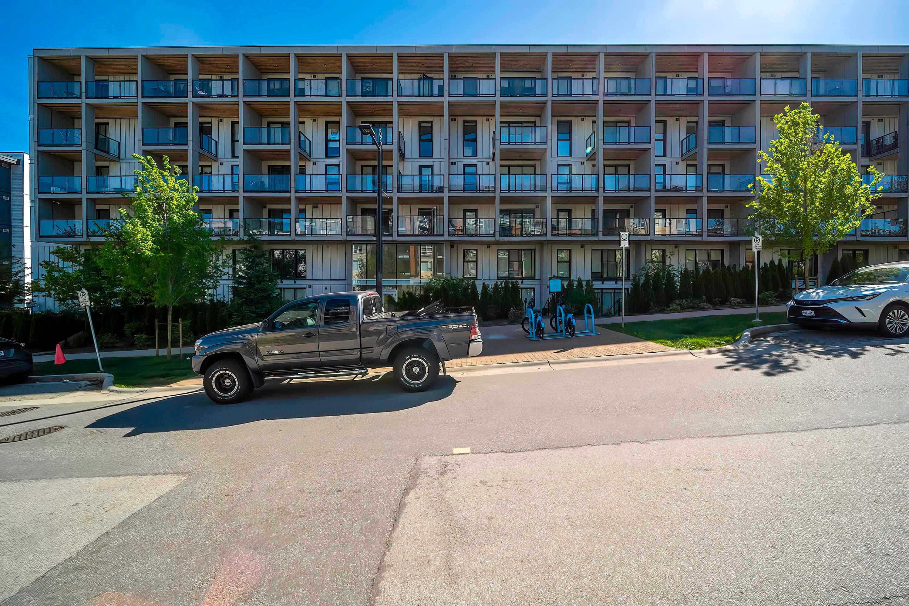 307 - 9888 University Crescent, Burnaby