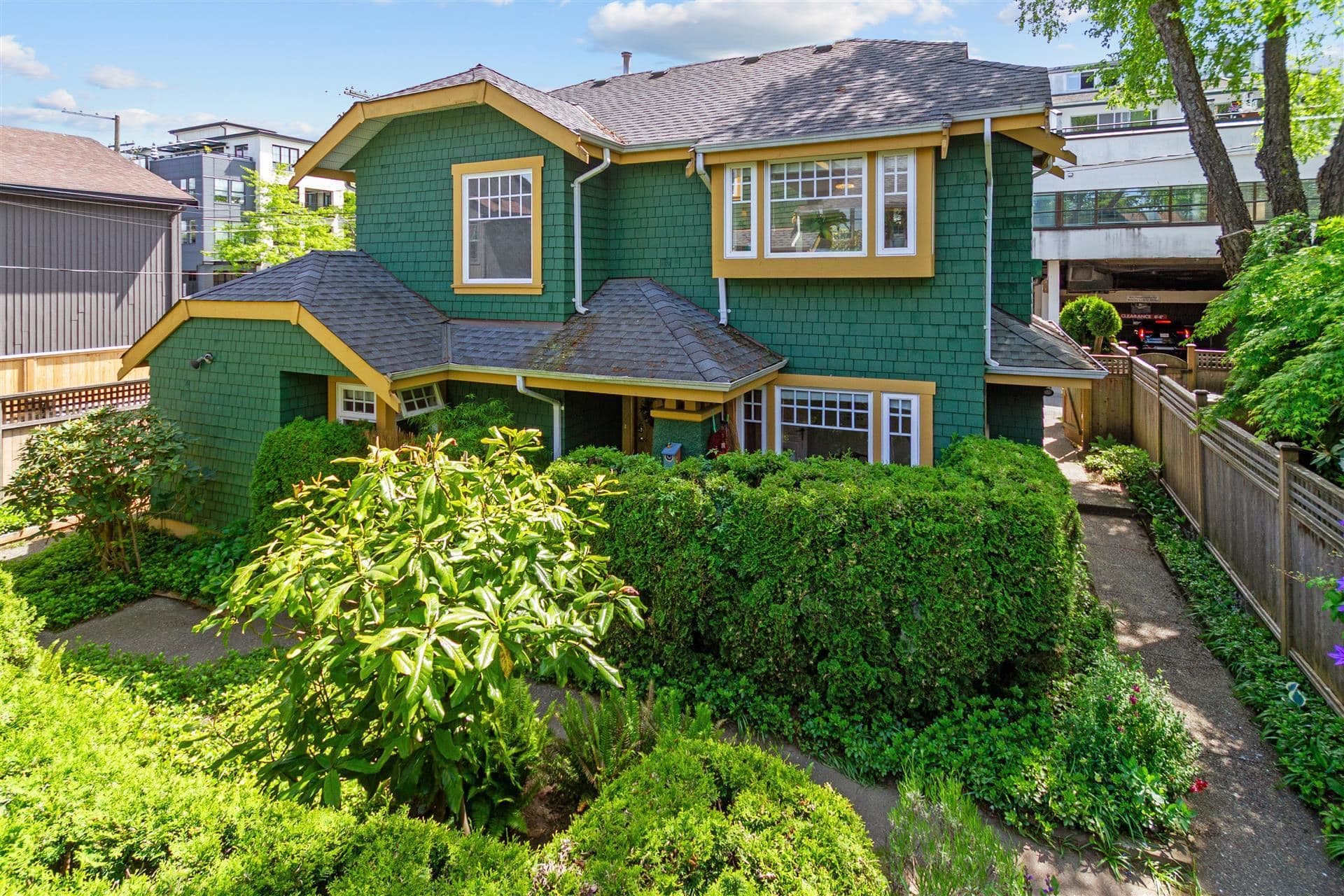 2952 W 8th Avenue, Vancouver