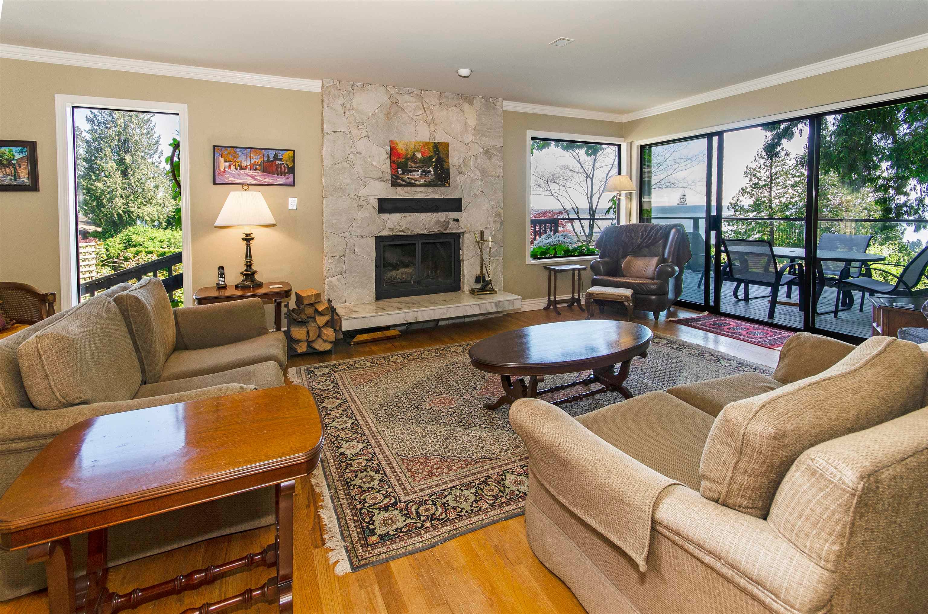 2440 Queens Avenue, West Vancouver, V7V 2Y6 — photo 5