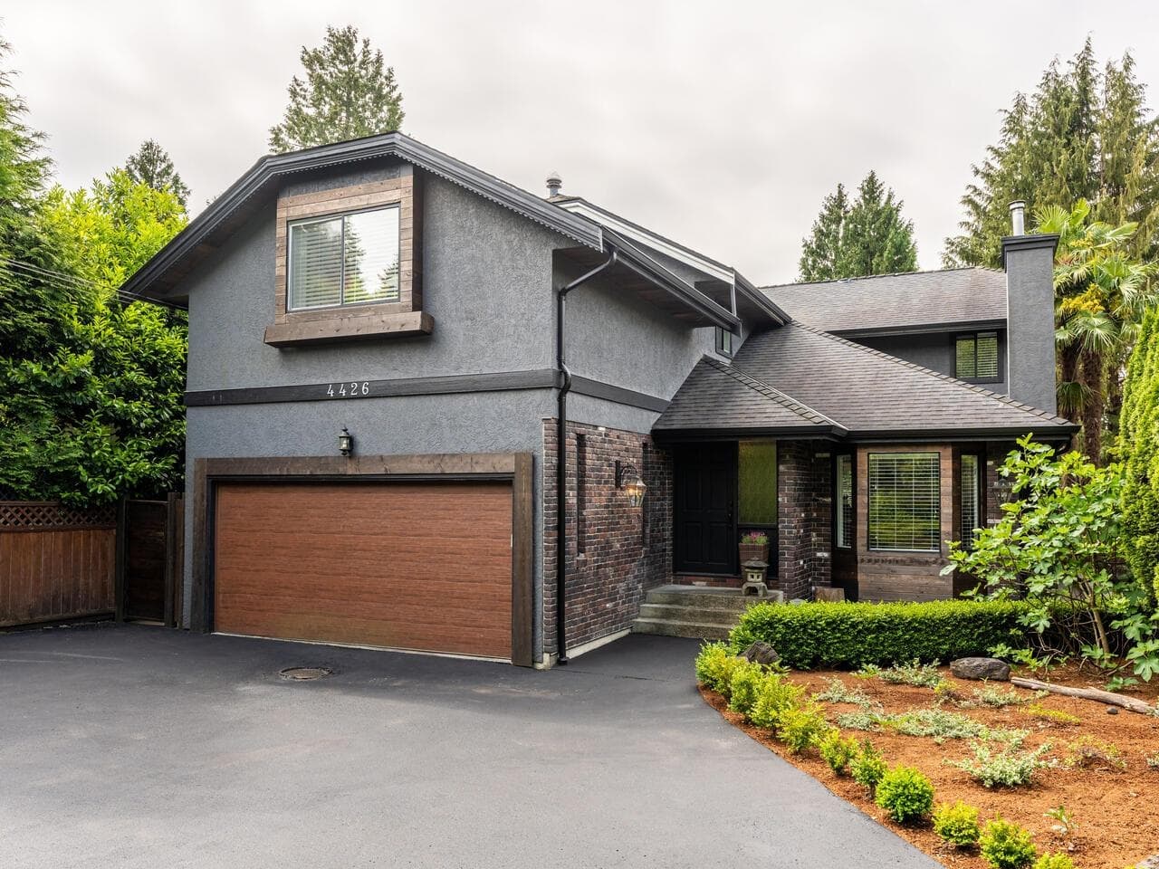 4426 Marine Drive, West Vancouver