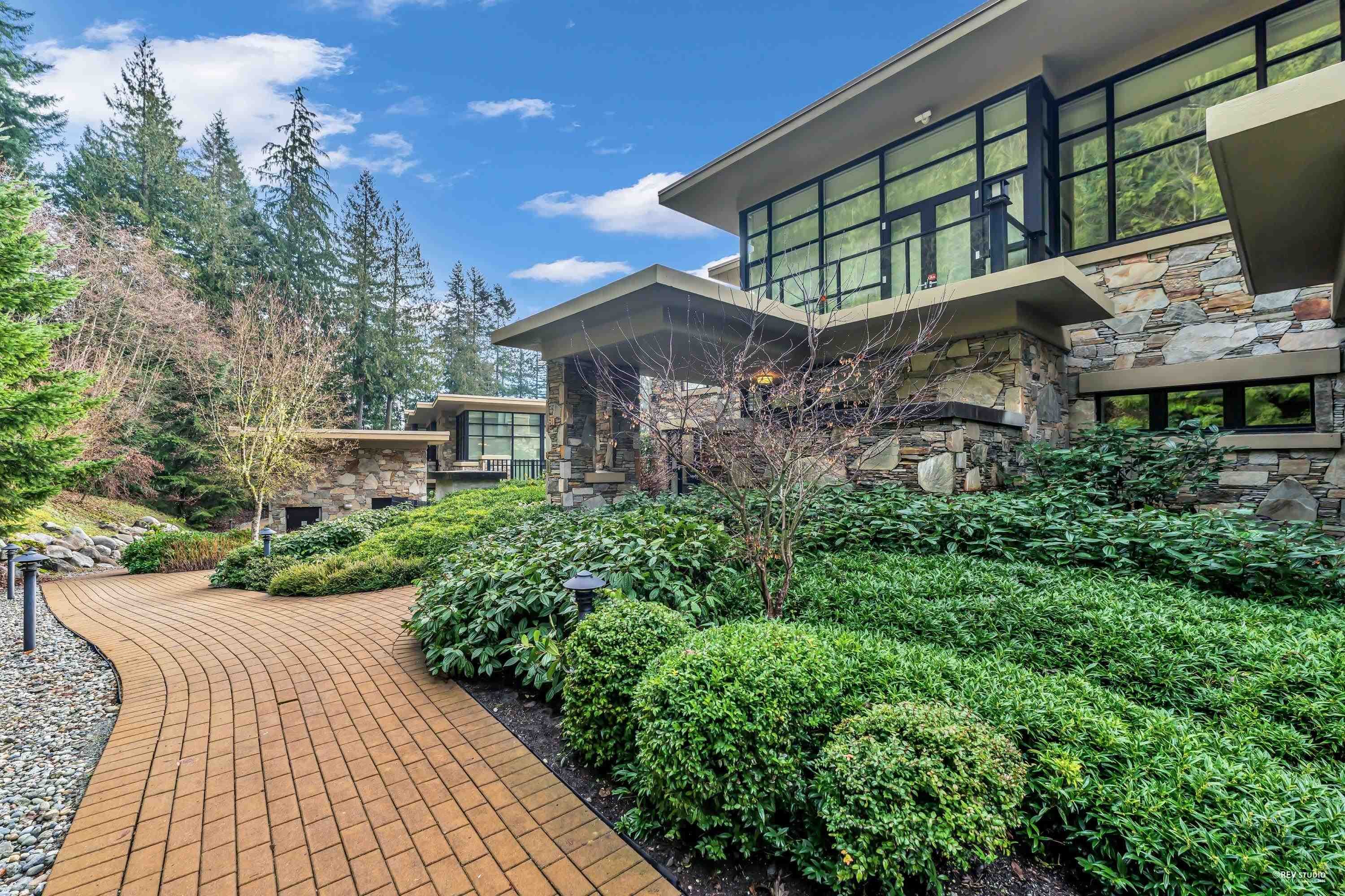 303 - 2245 Twin Creek Place, West Vancouver