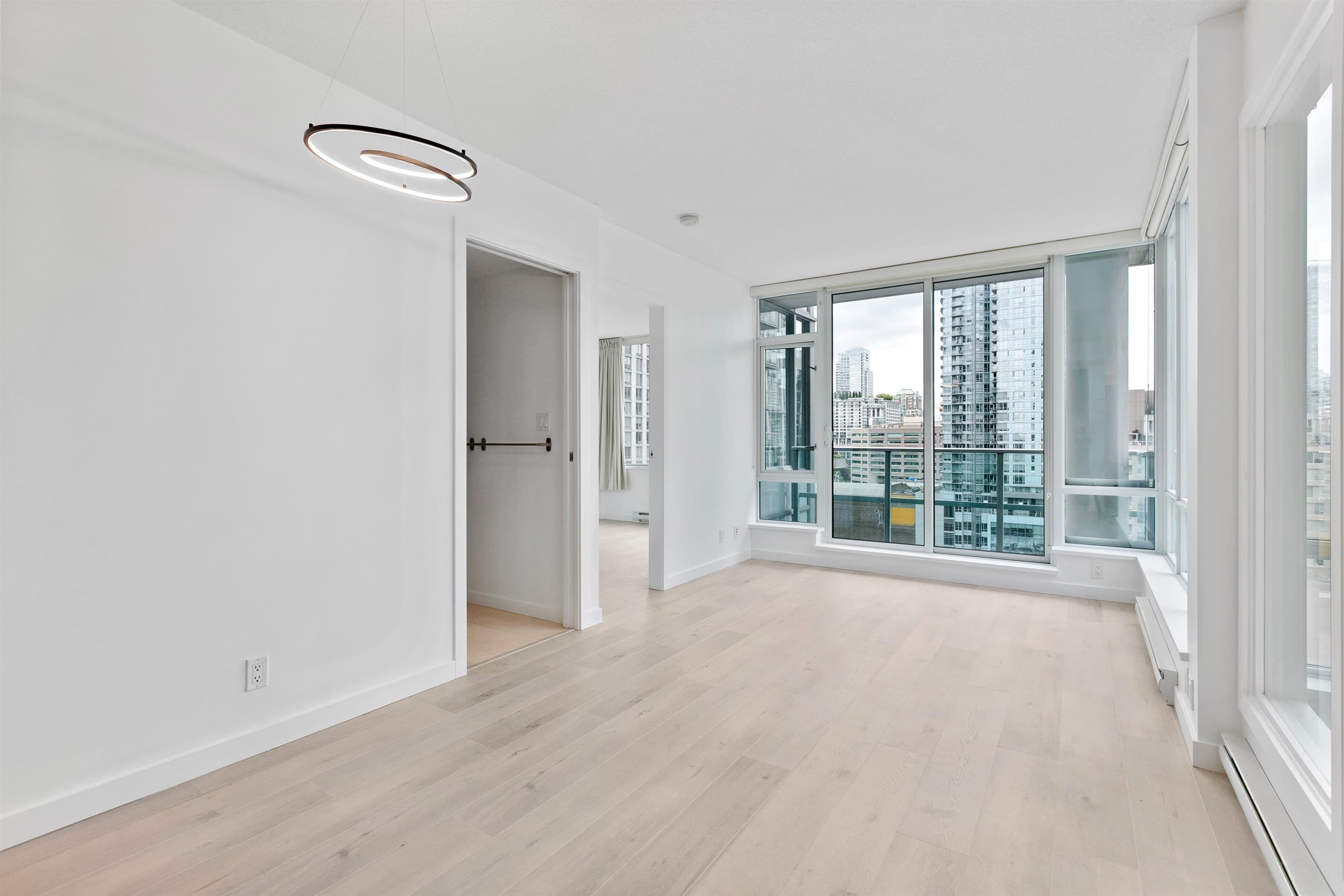 1601 - 833 Homer Street, Vancouver, V6B 0H4 — photo 3