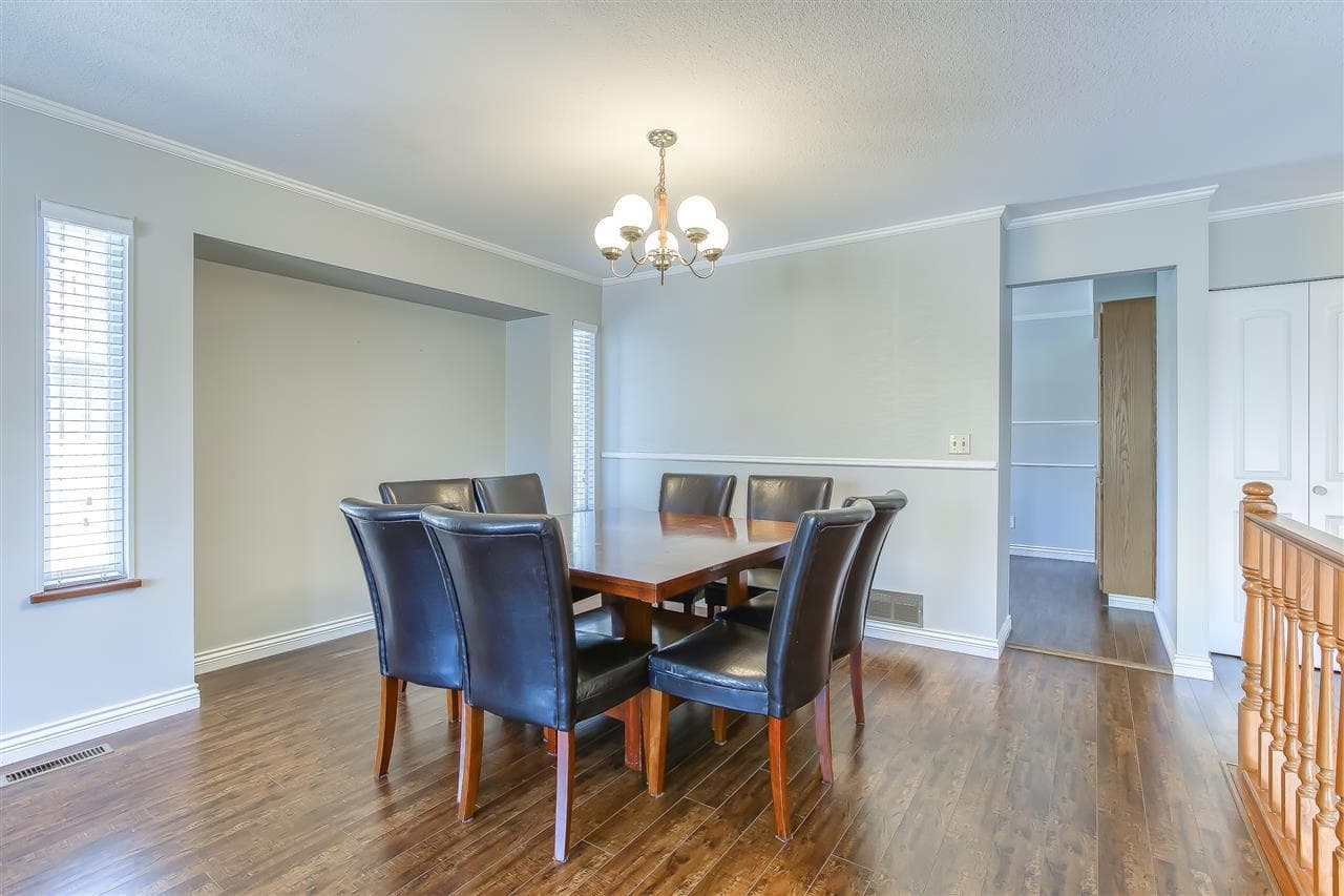 13095 65a Avenue, Surrey, V3W 8P7 — photo 5