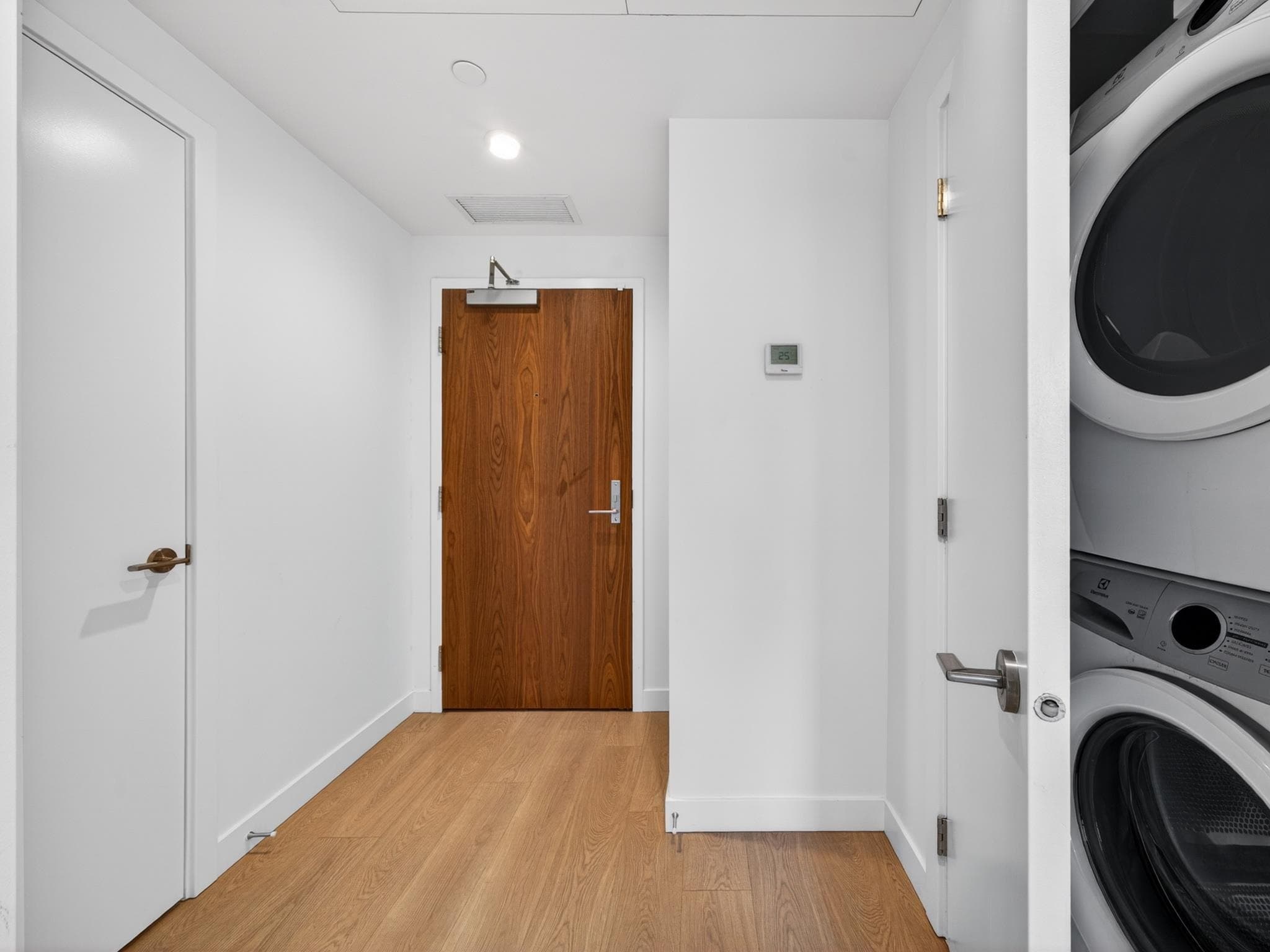 2202 - 6537 Telford Avenue, Burnaby, V5H 0K9 — photo 5