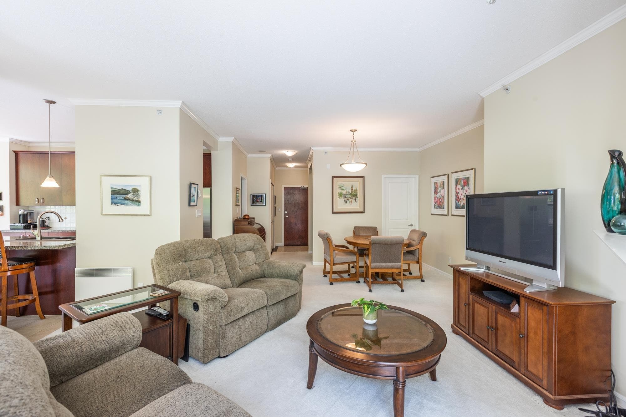 301 - 1580 Martin Street, White Rock, V4B 5M3 — photo 5