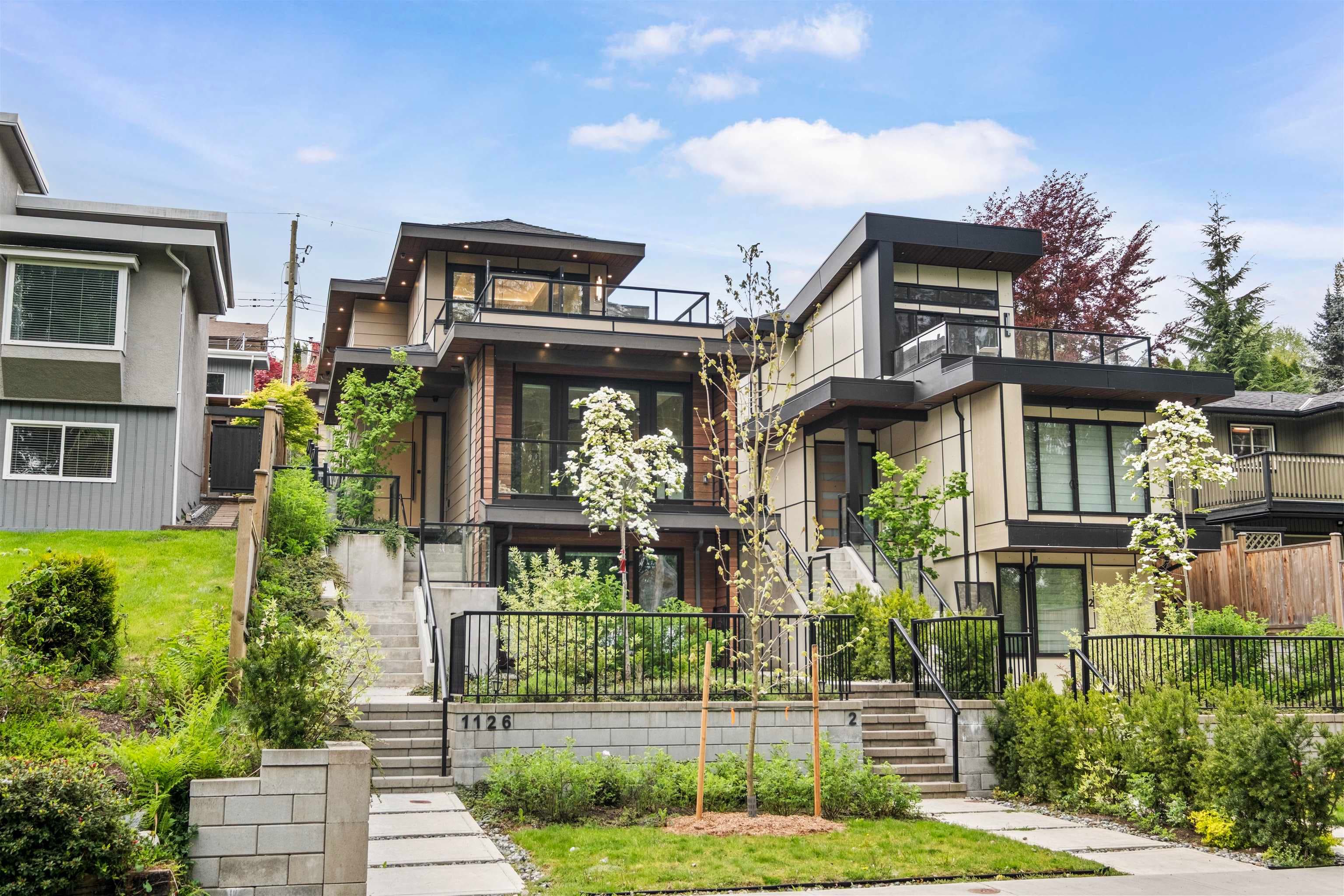 1126 Heywood Street, North Vancouver