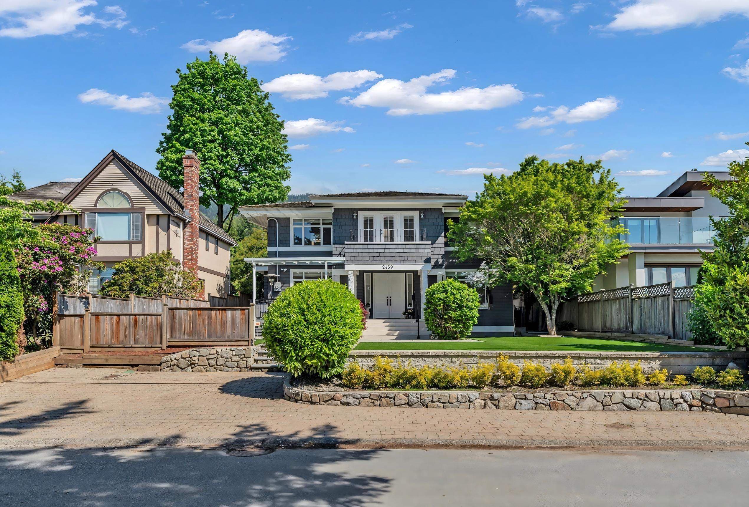 2459 Mathers Avenue, West Vancouver