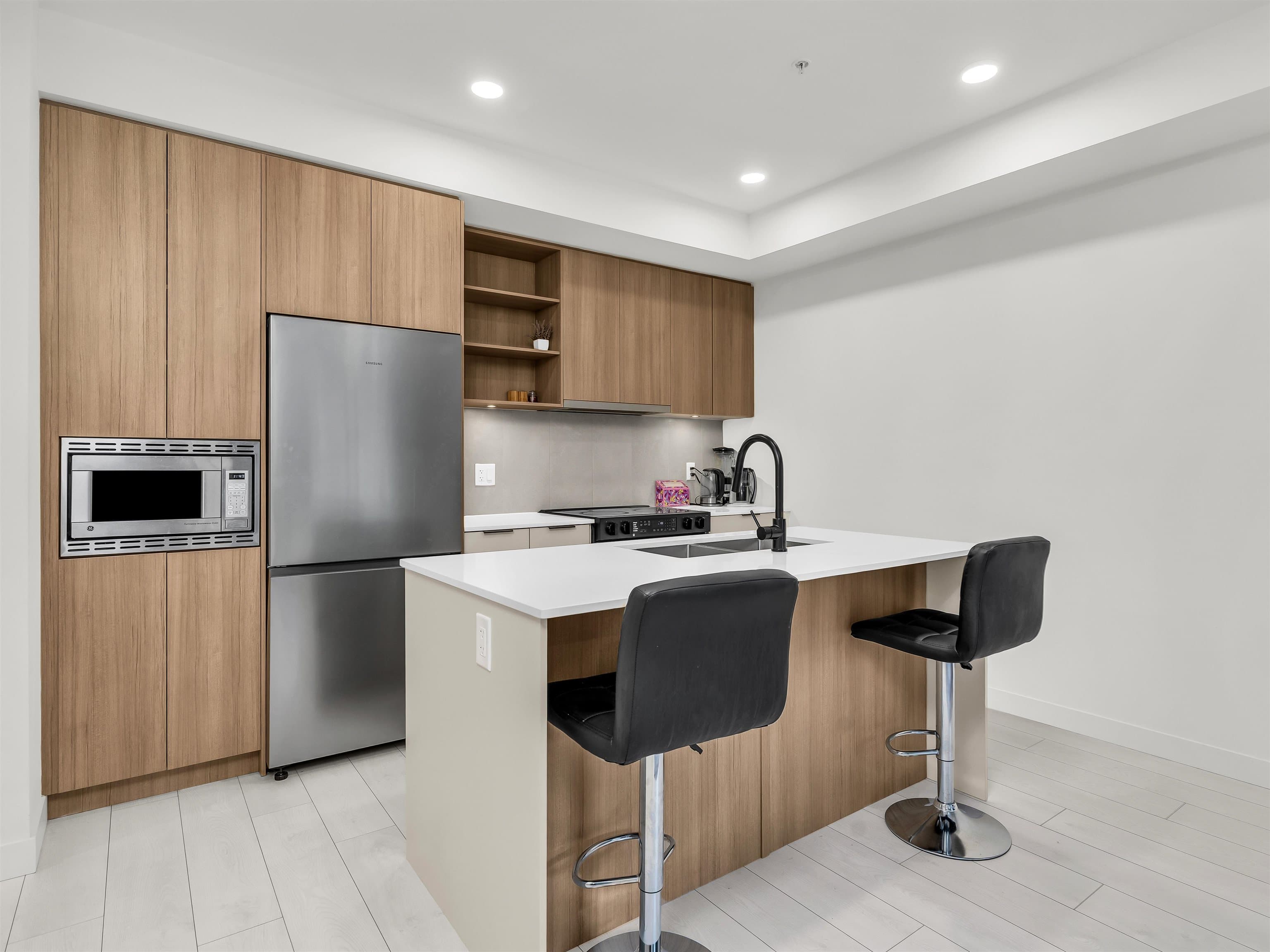 204 - 13439 94a Avenue, Surrey