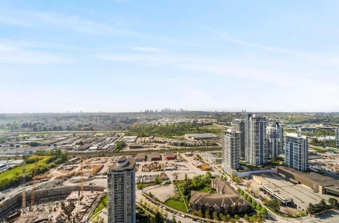 3807 - 4720 Lougheed Highway, Burnaby
