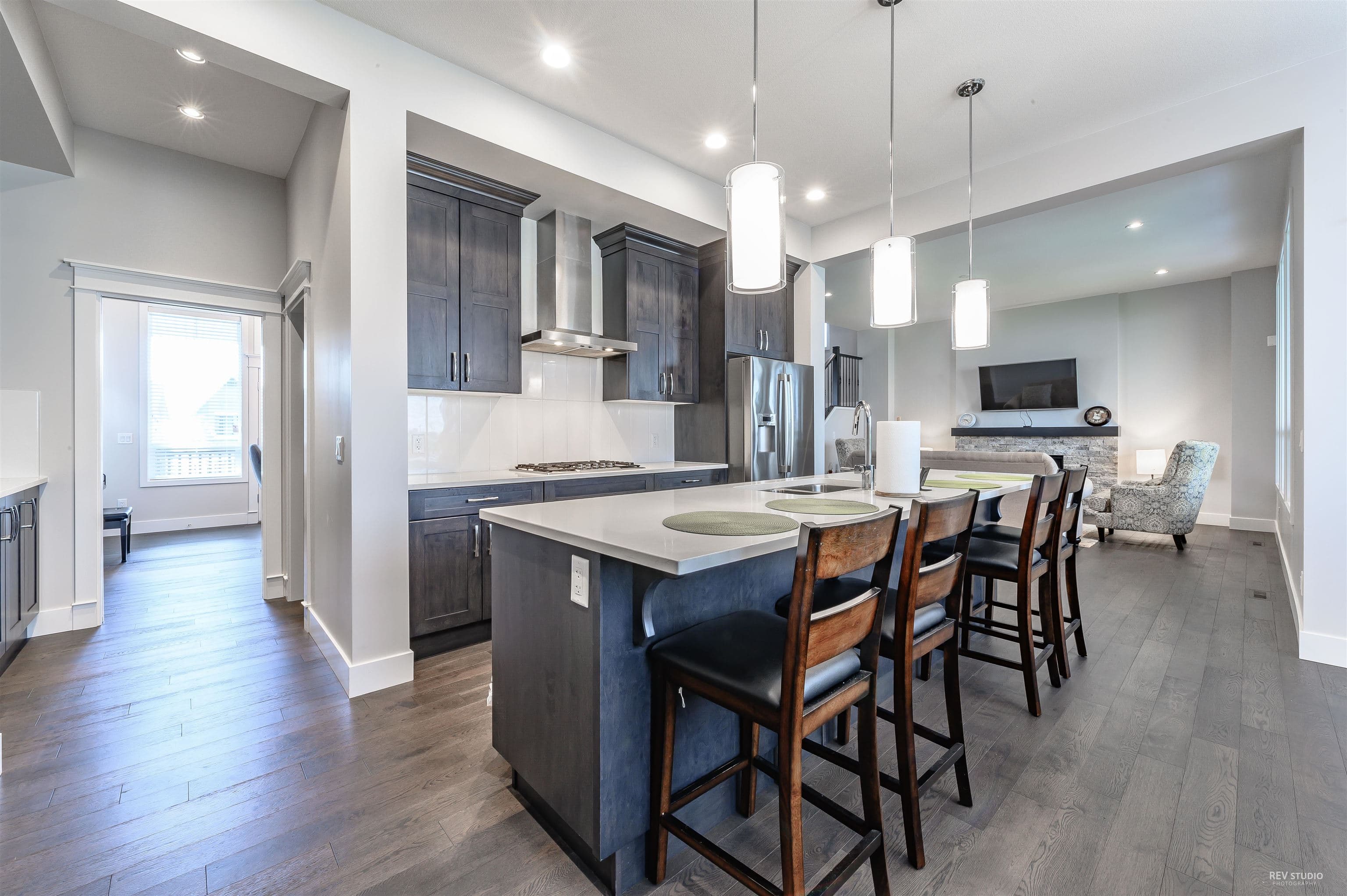 3565 Sheffield Avenue, Coquitlam, V3E 0M4 — photo 5