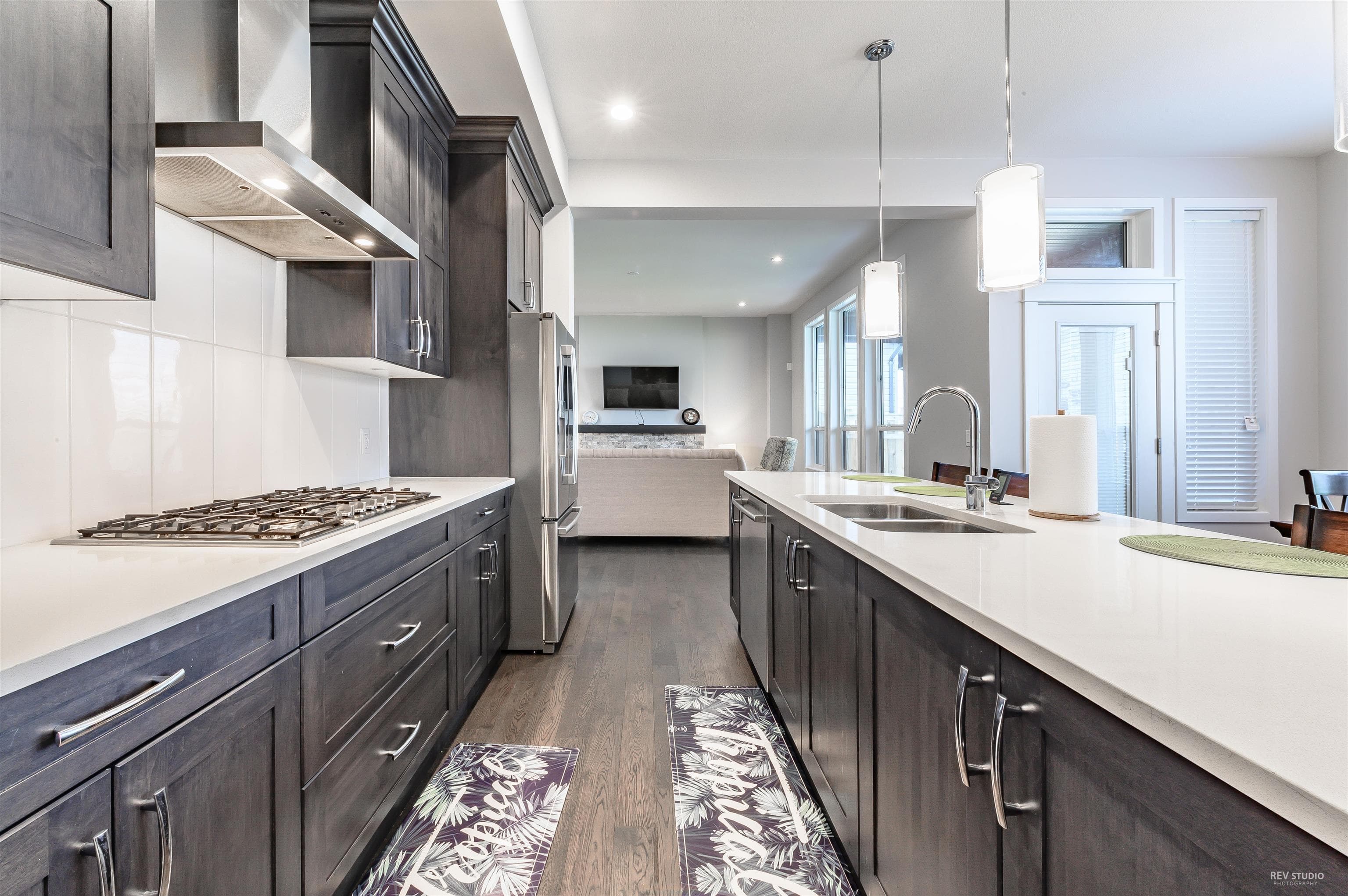 3565 Sheffield Avenue, Coquitlam, V3E 0M4 — photo 4