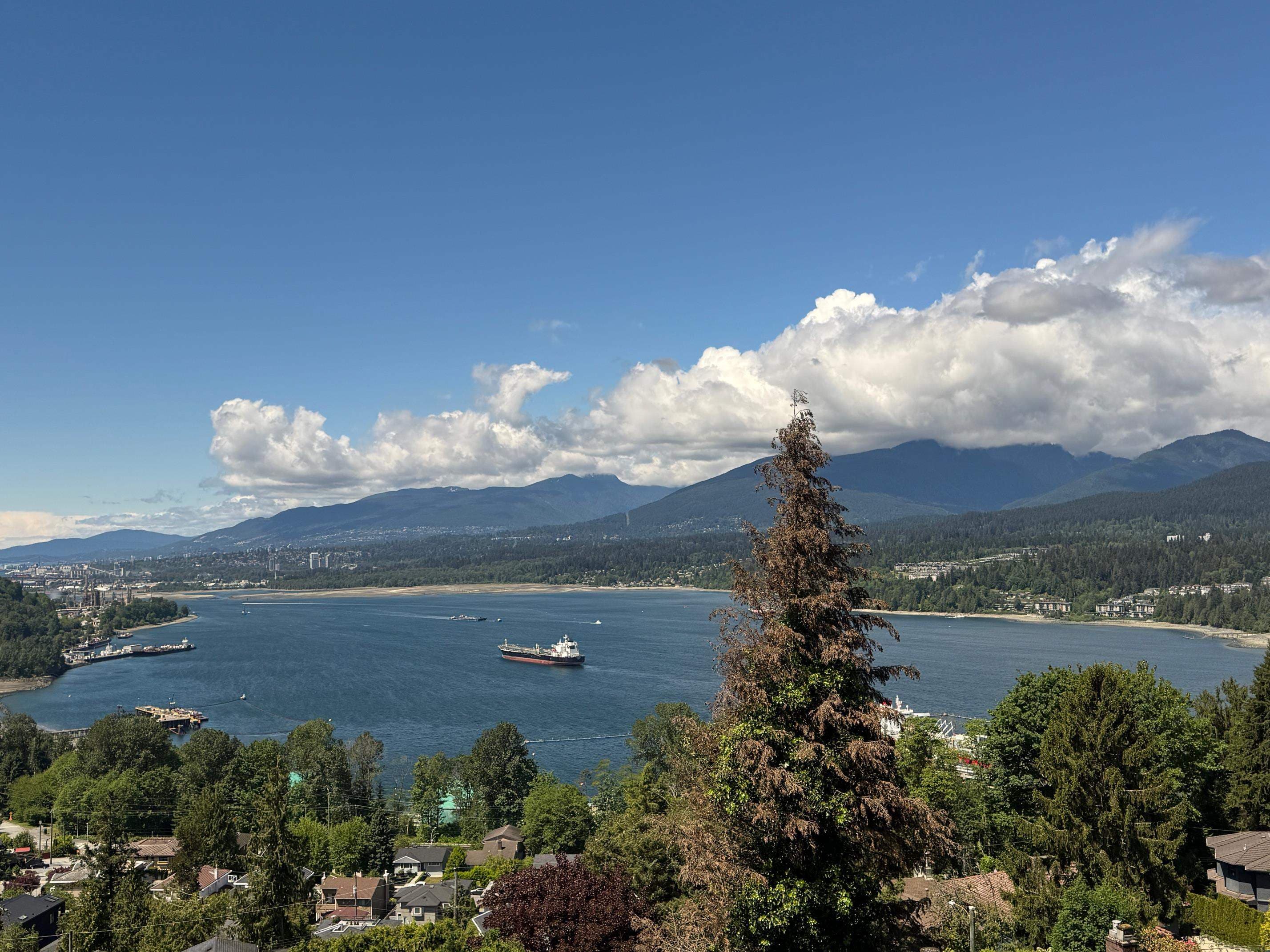 UNIT A - 7521 Pandora Drive, Burnaby