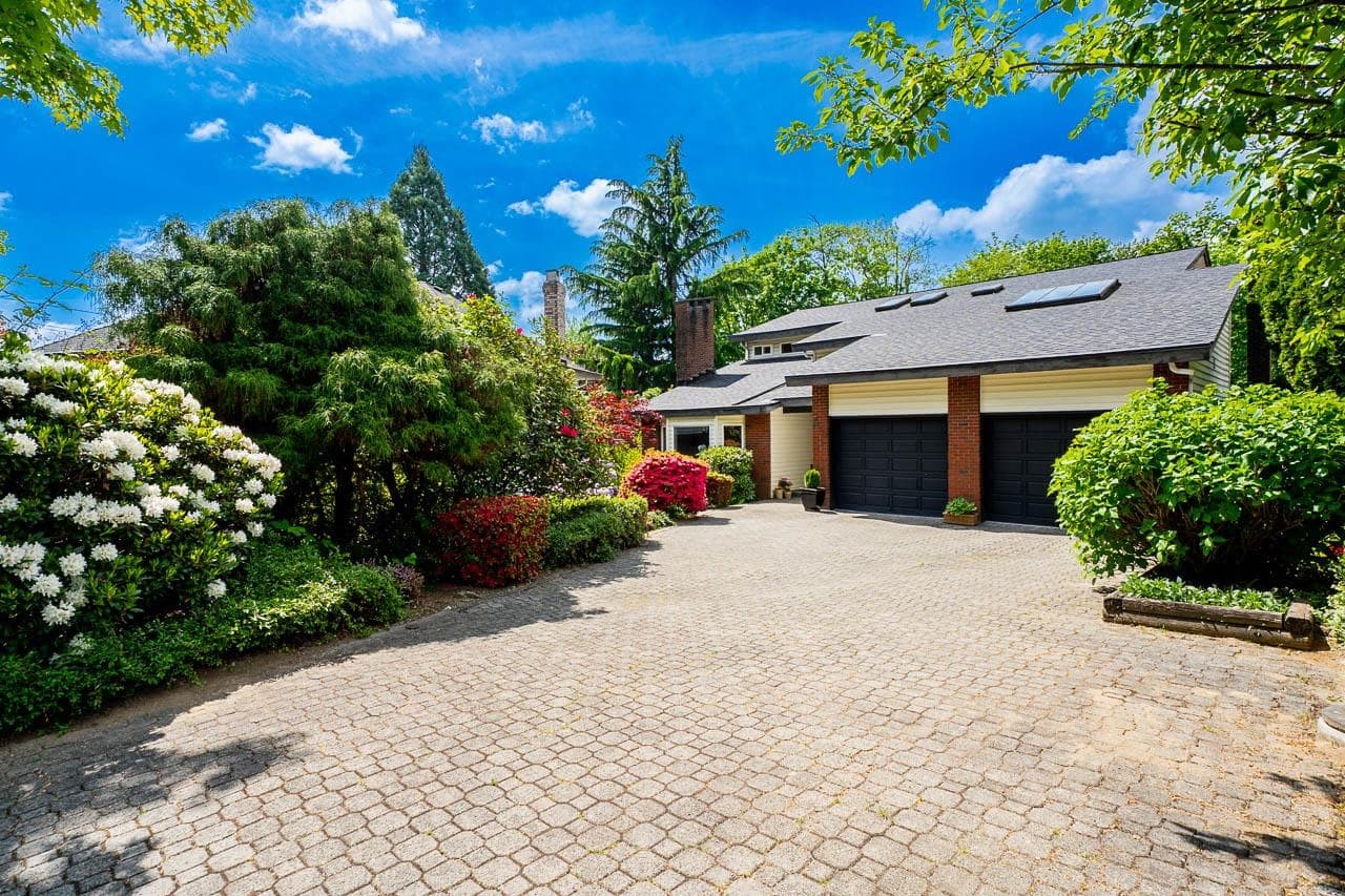 7460 Burnham Court, Burnaby