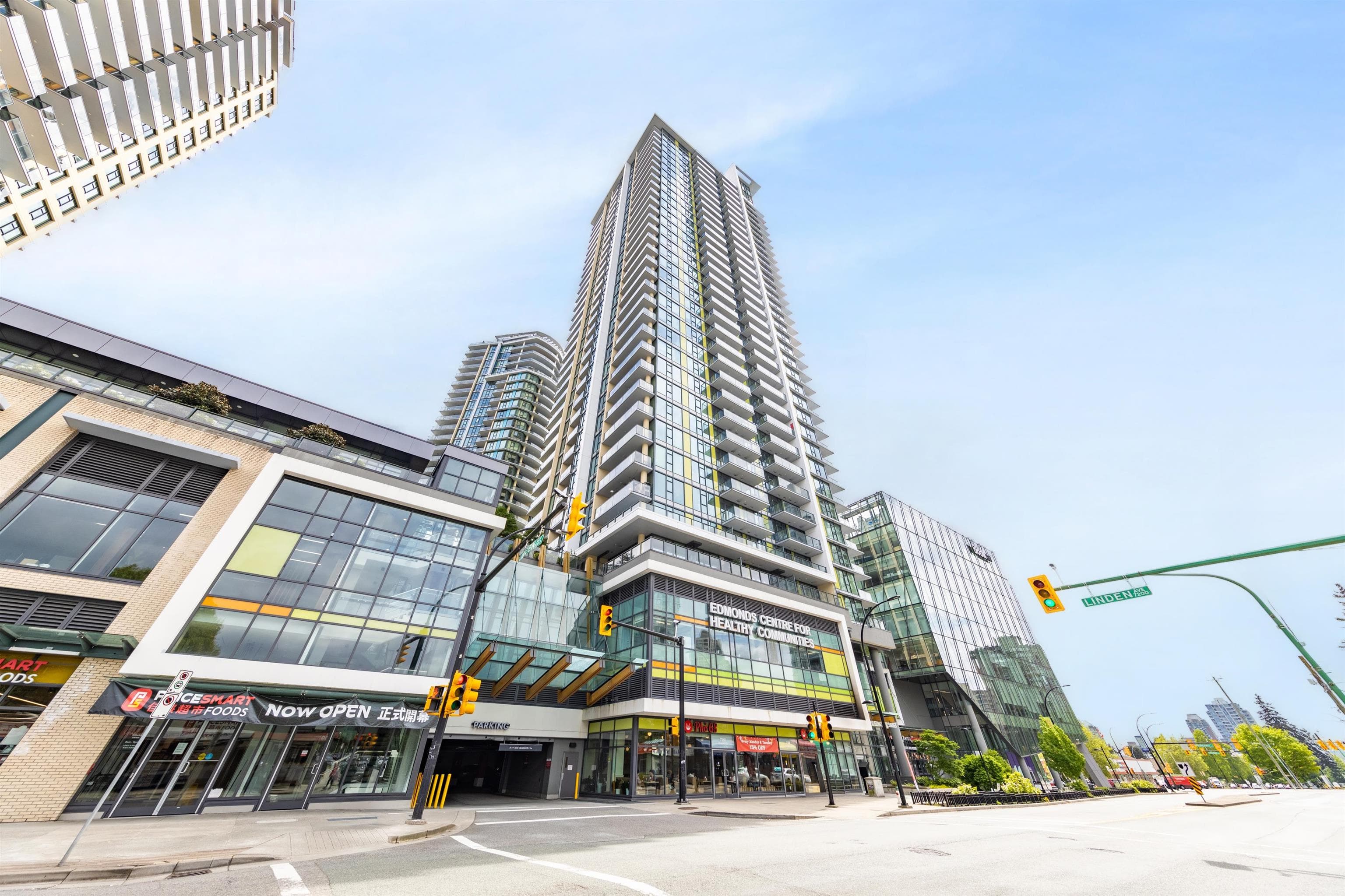 1807 - 7358 Edmonds Street, Burnaby