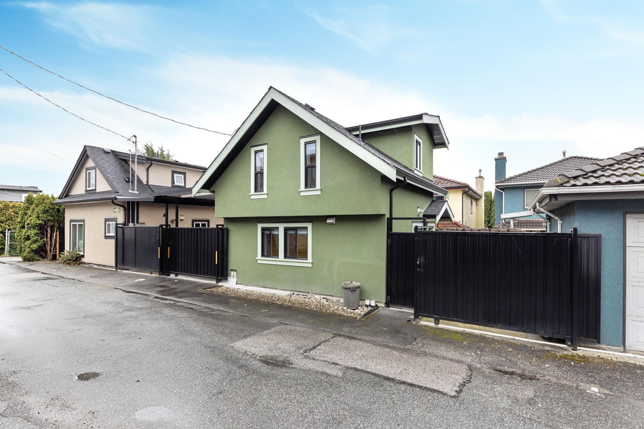 1477 E 61st Avenue, Vancouver, V5P 2J5 — photo 2