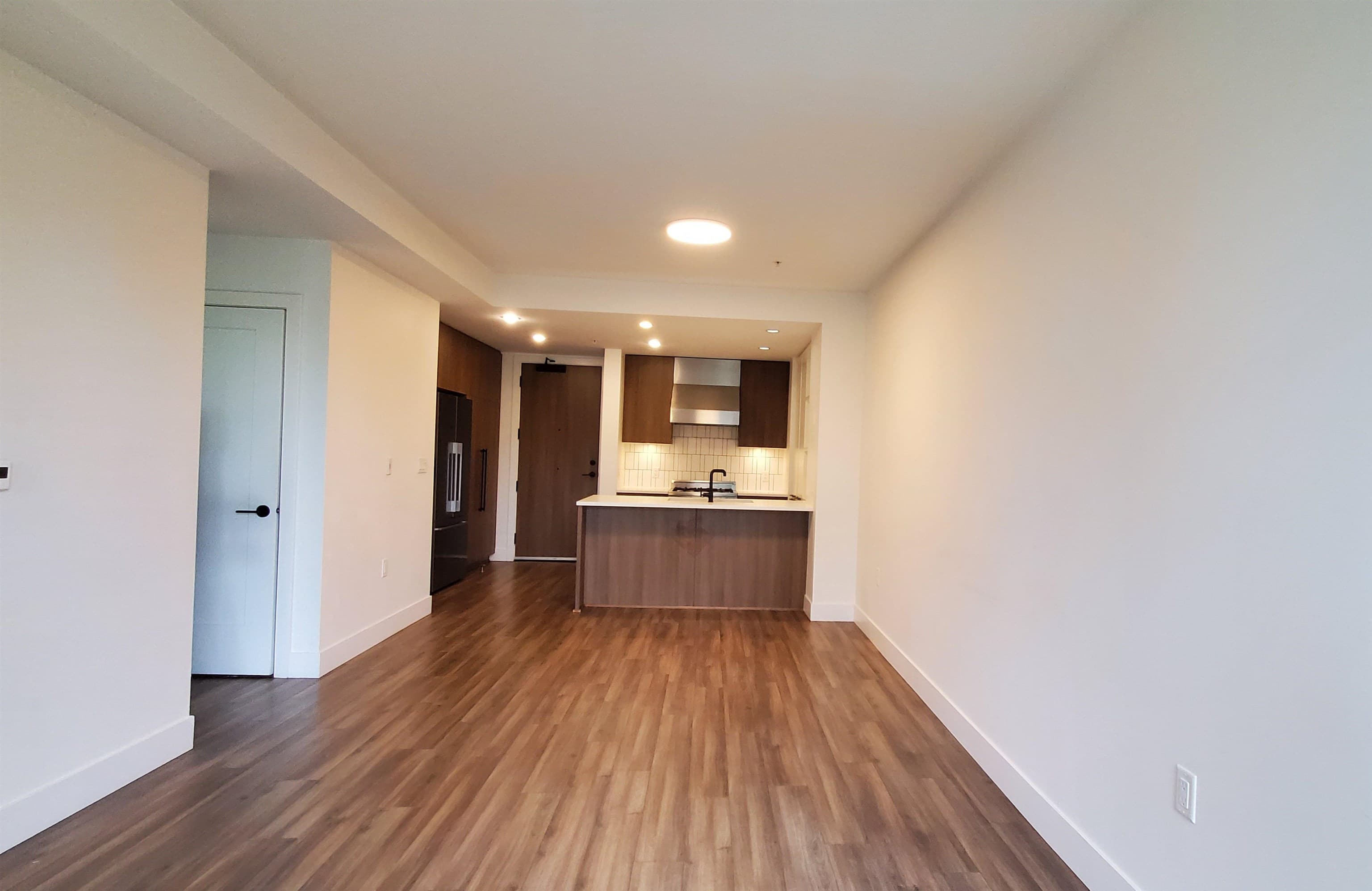 6933 Cambie Street, Vancouver, V6P 0J1 — photo 4