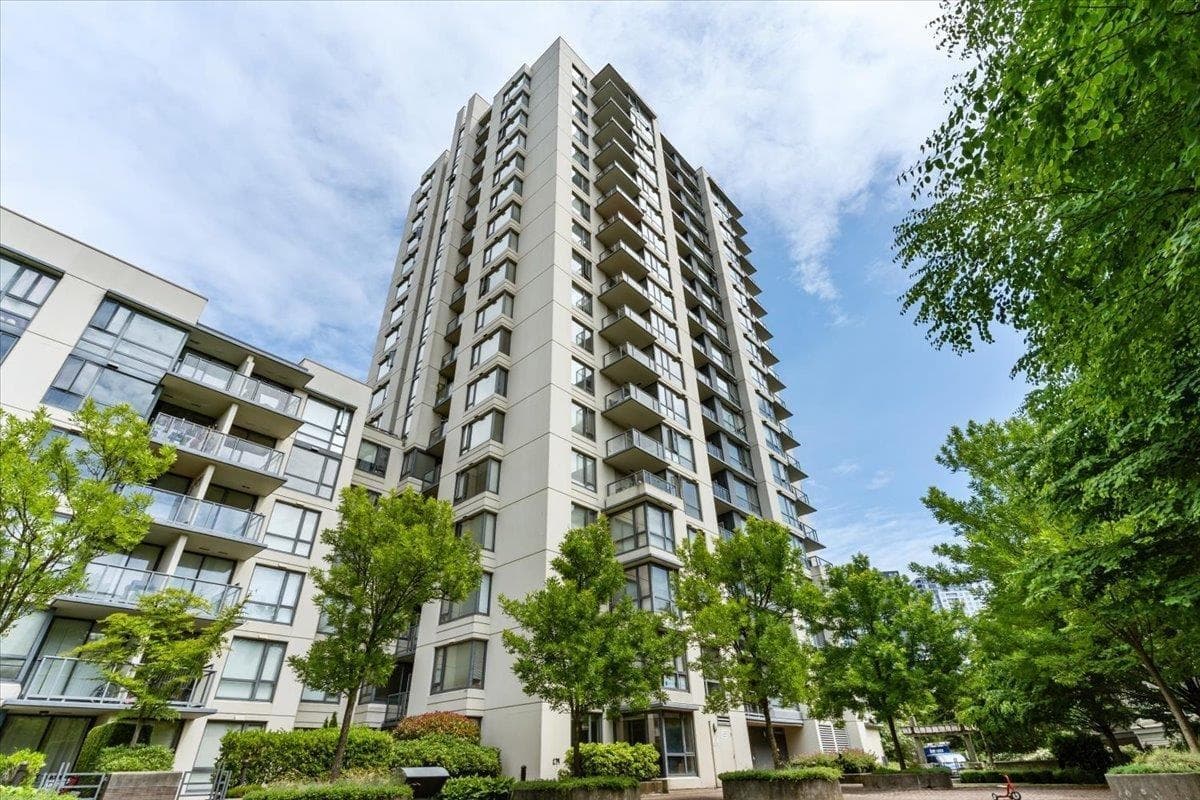 1209 - 3588 Crowley Drive, Vancouver