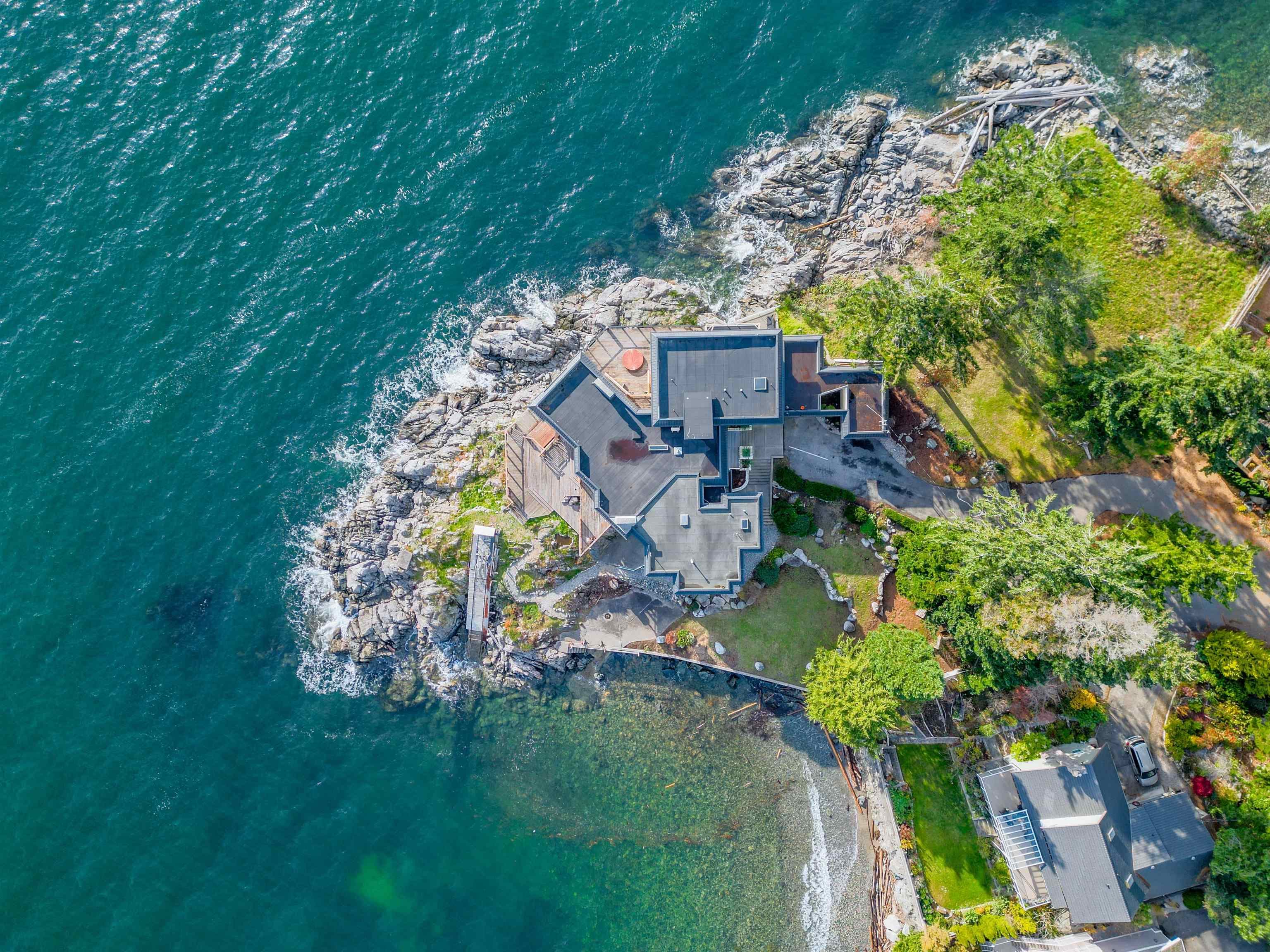 5482 Hill Road, Sechelt, V7Z 0N2 — photo 3