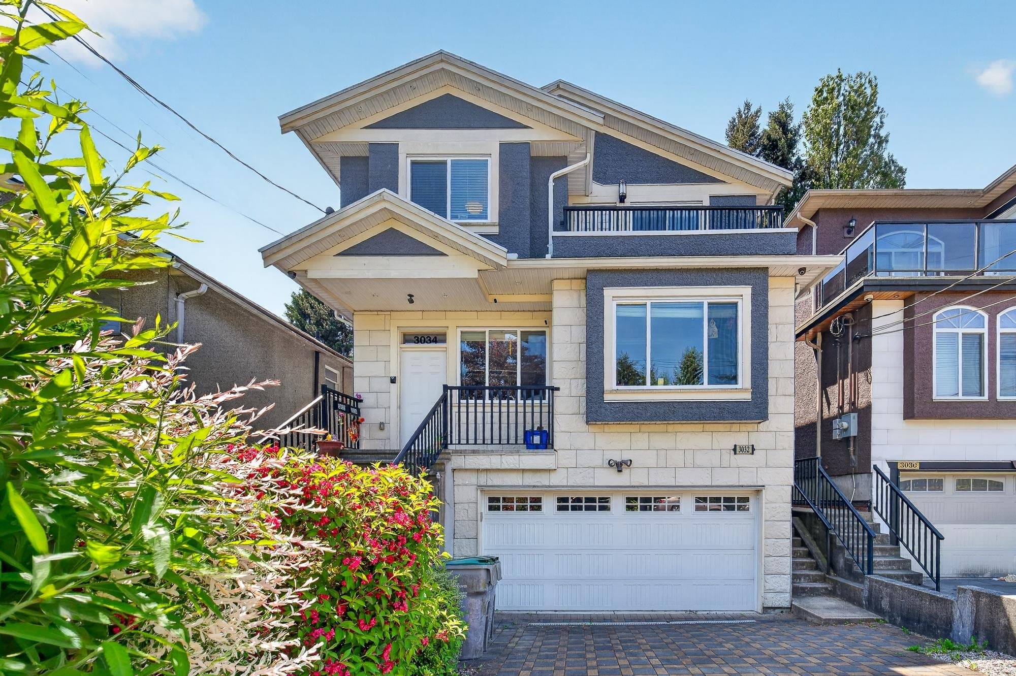 3034 Kings Avenue, Vancouver